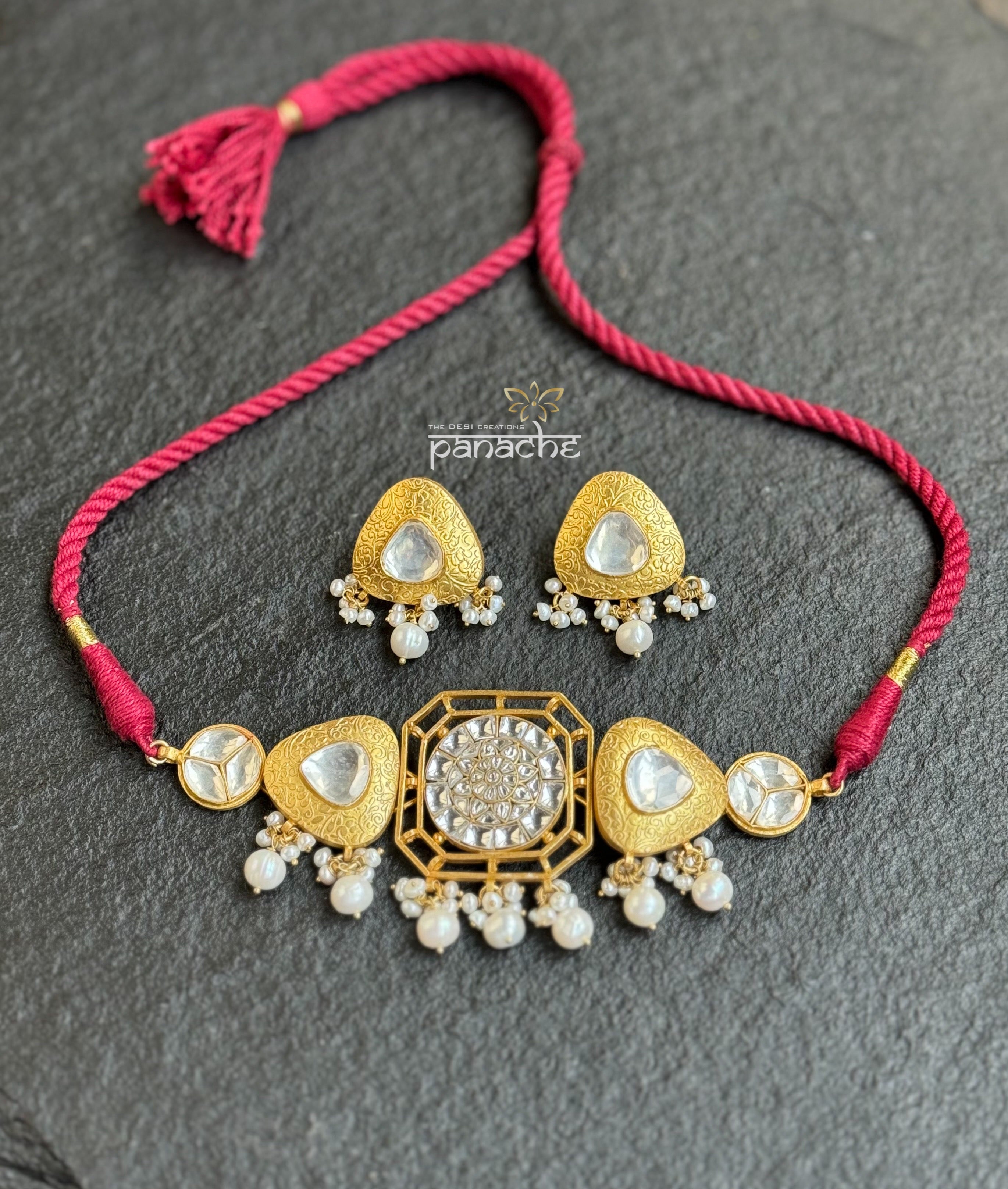 Silver 925 Choker Set - Gold Kundan Stone