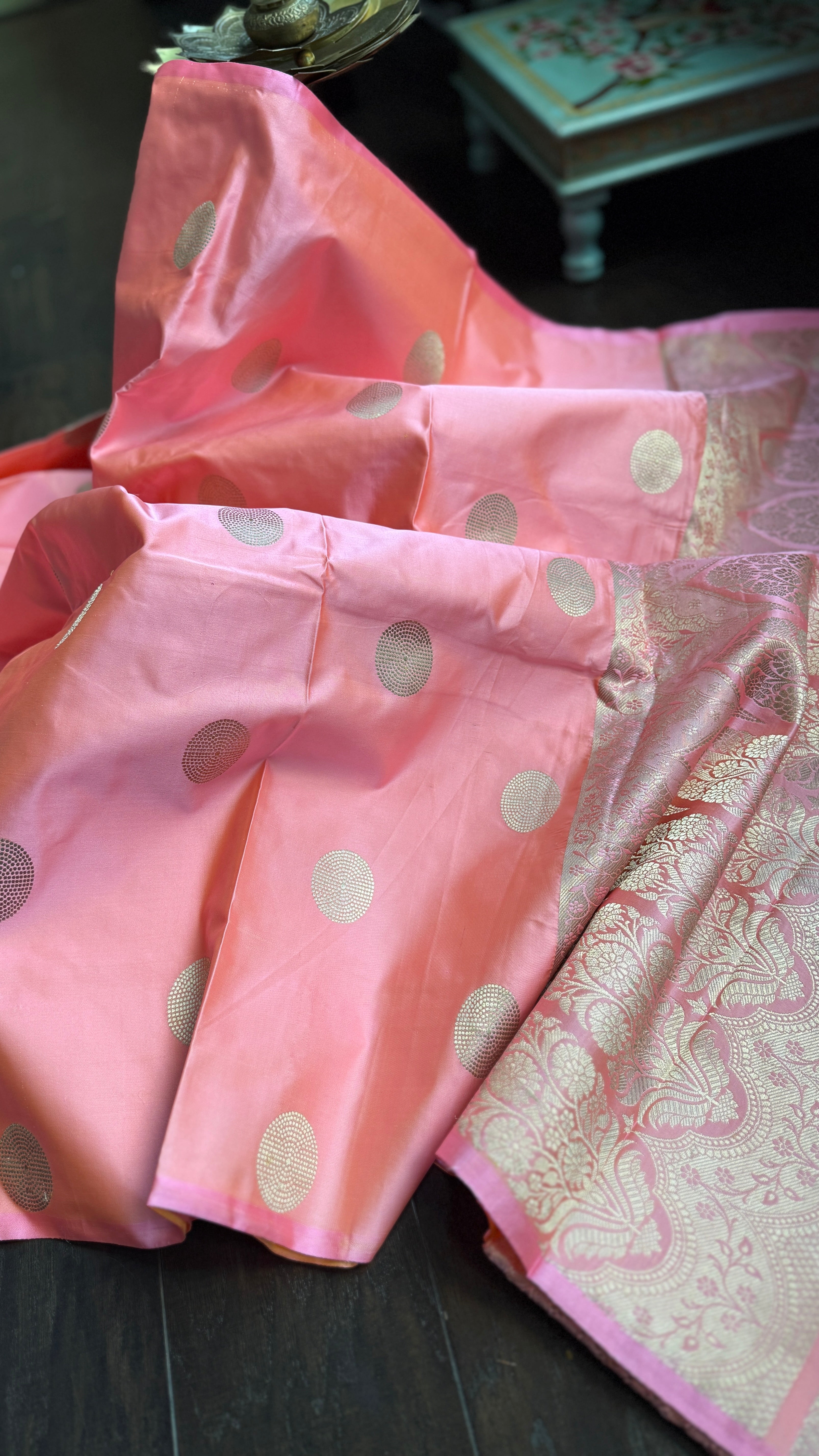 Pure Silk Mashru Banarasi- Baby Pink Dual Shaded