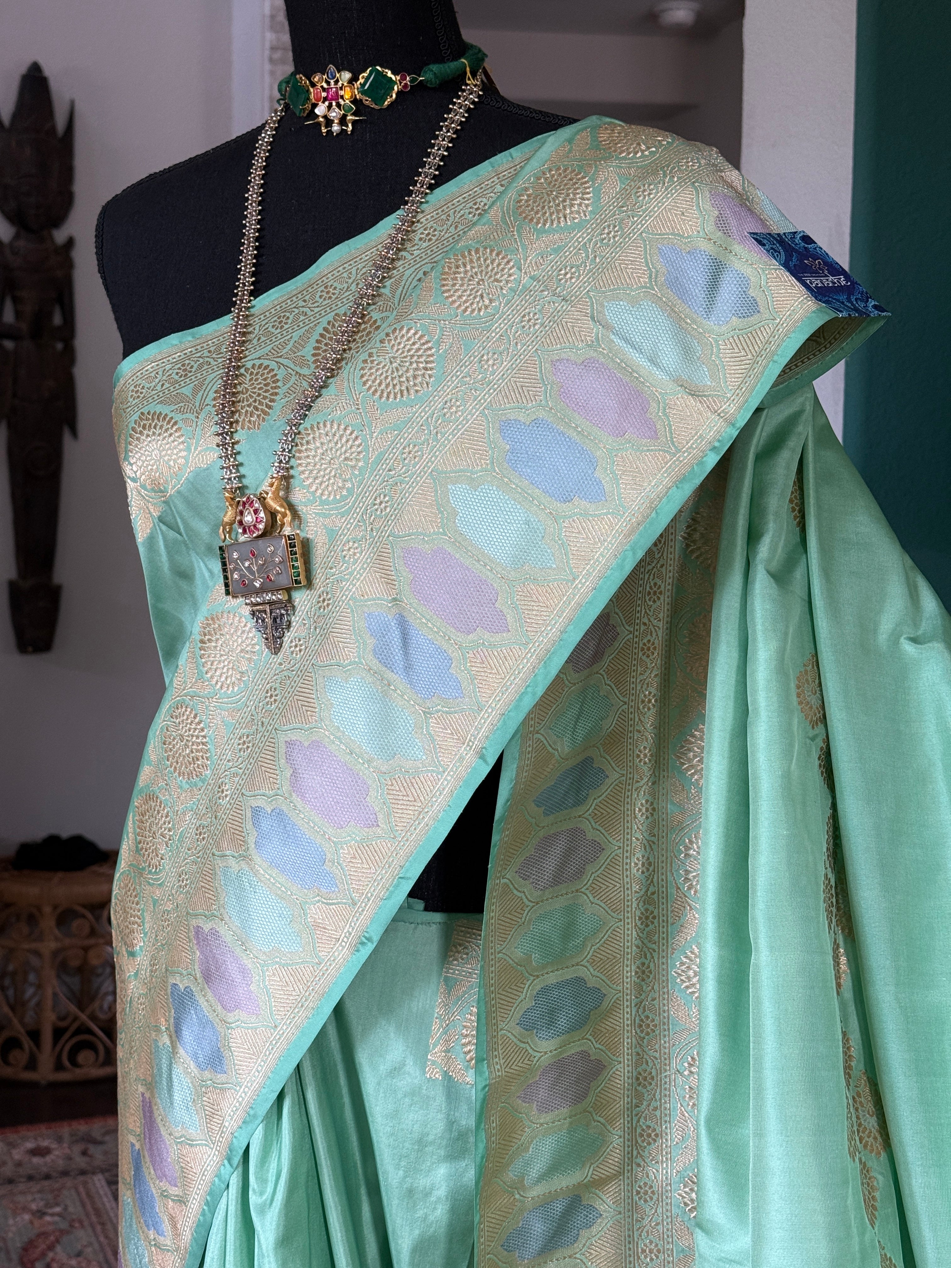 Katan Silk Kadhua Banarasi - Mint Green Zari Woven Rangkat