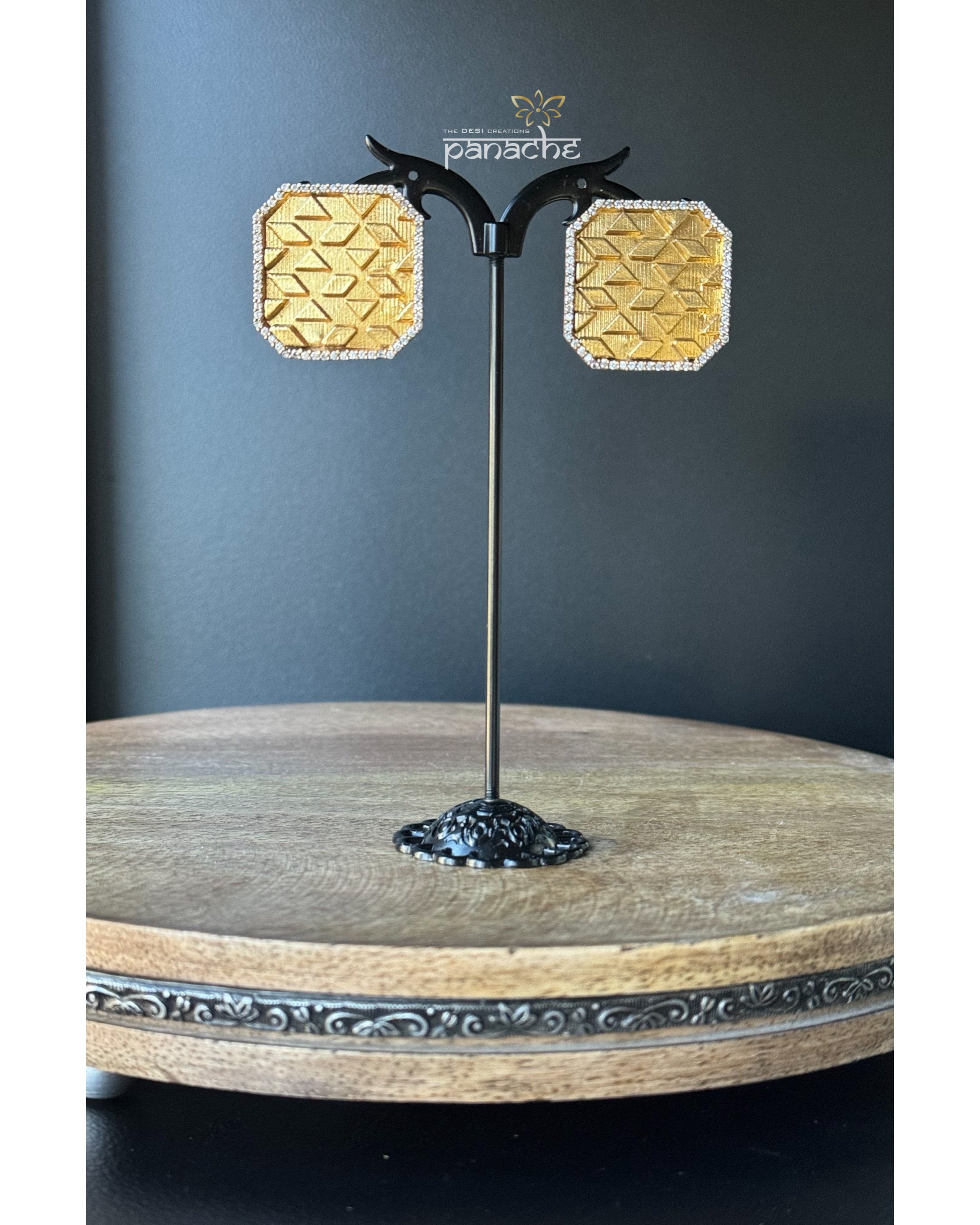 Earring 925 Silver- Sqaure Stud