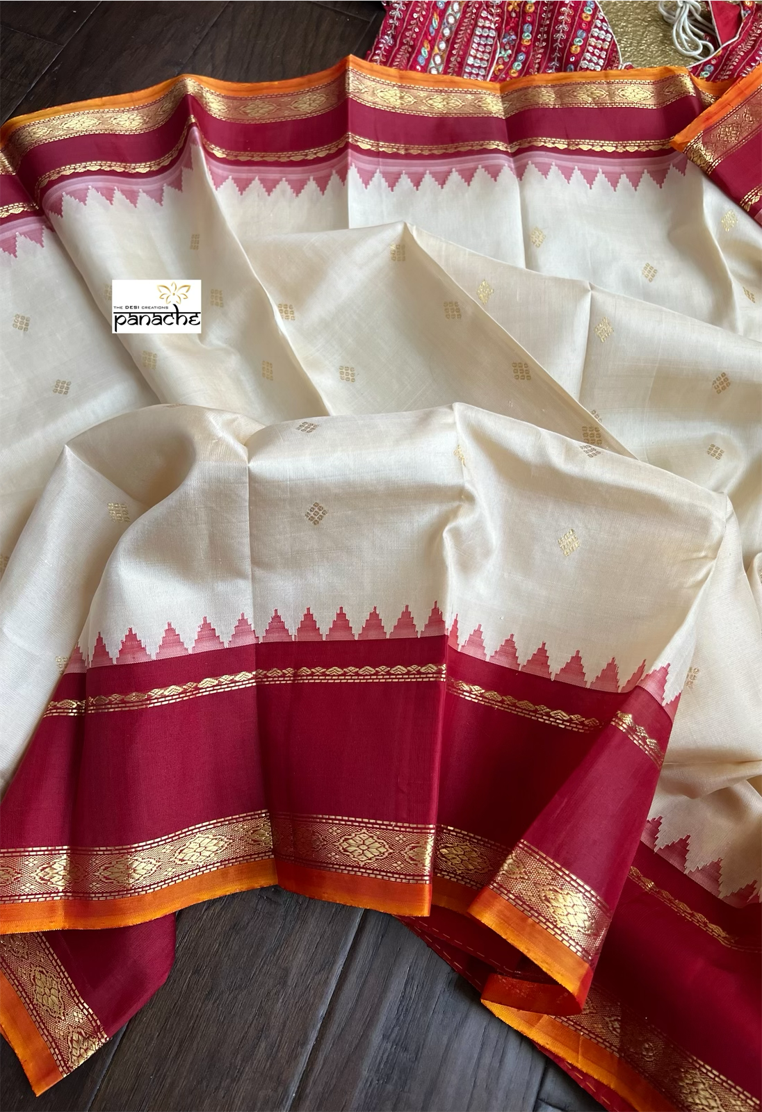 Pure Silk Gadwal - Beige Red