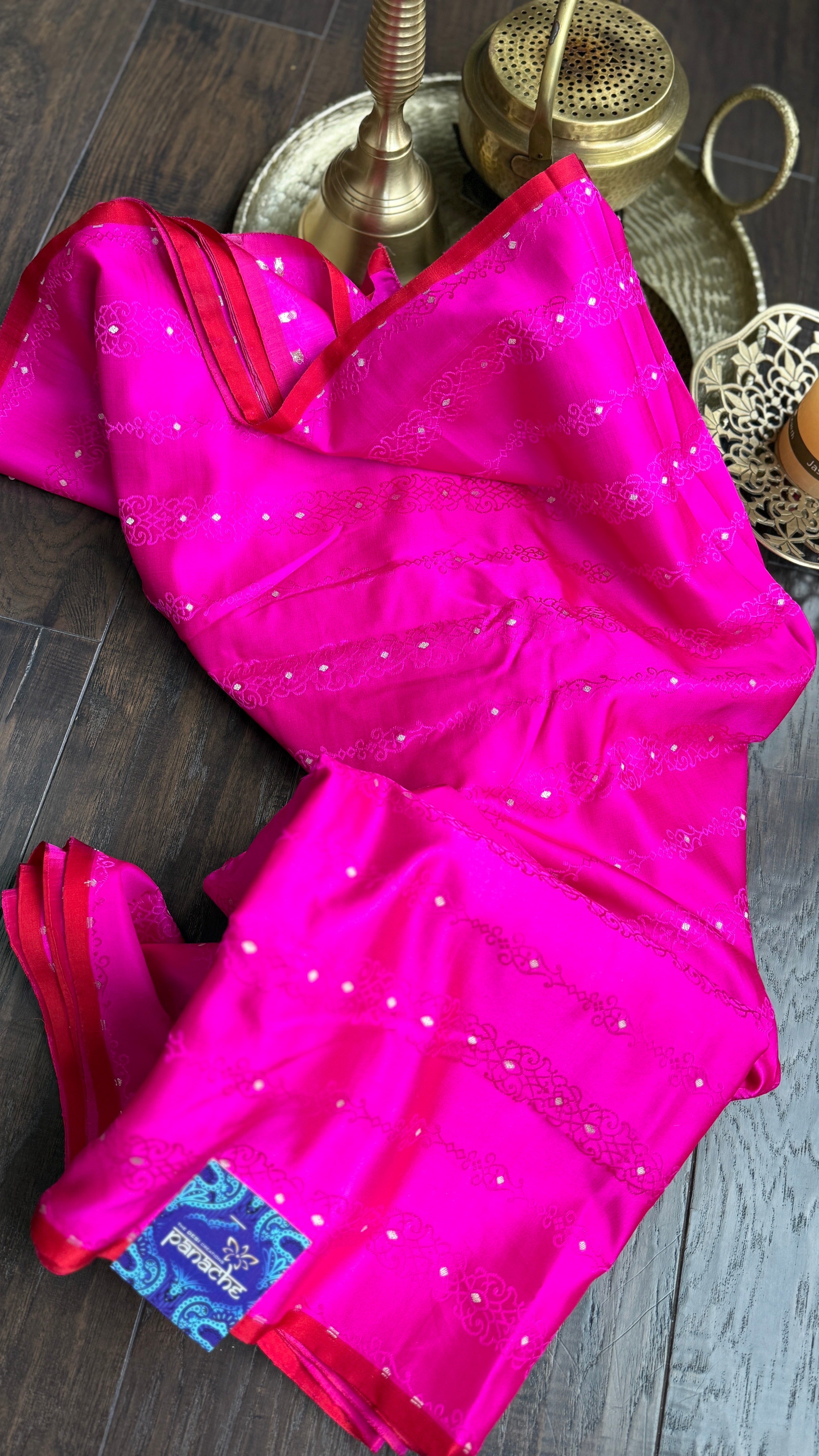 Pure Silk Tanchoi Banarasi - Hot Pink Borderless