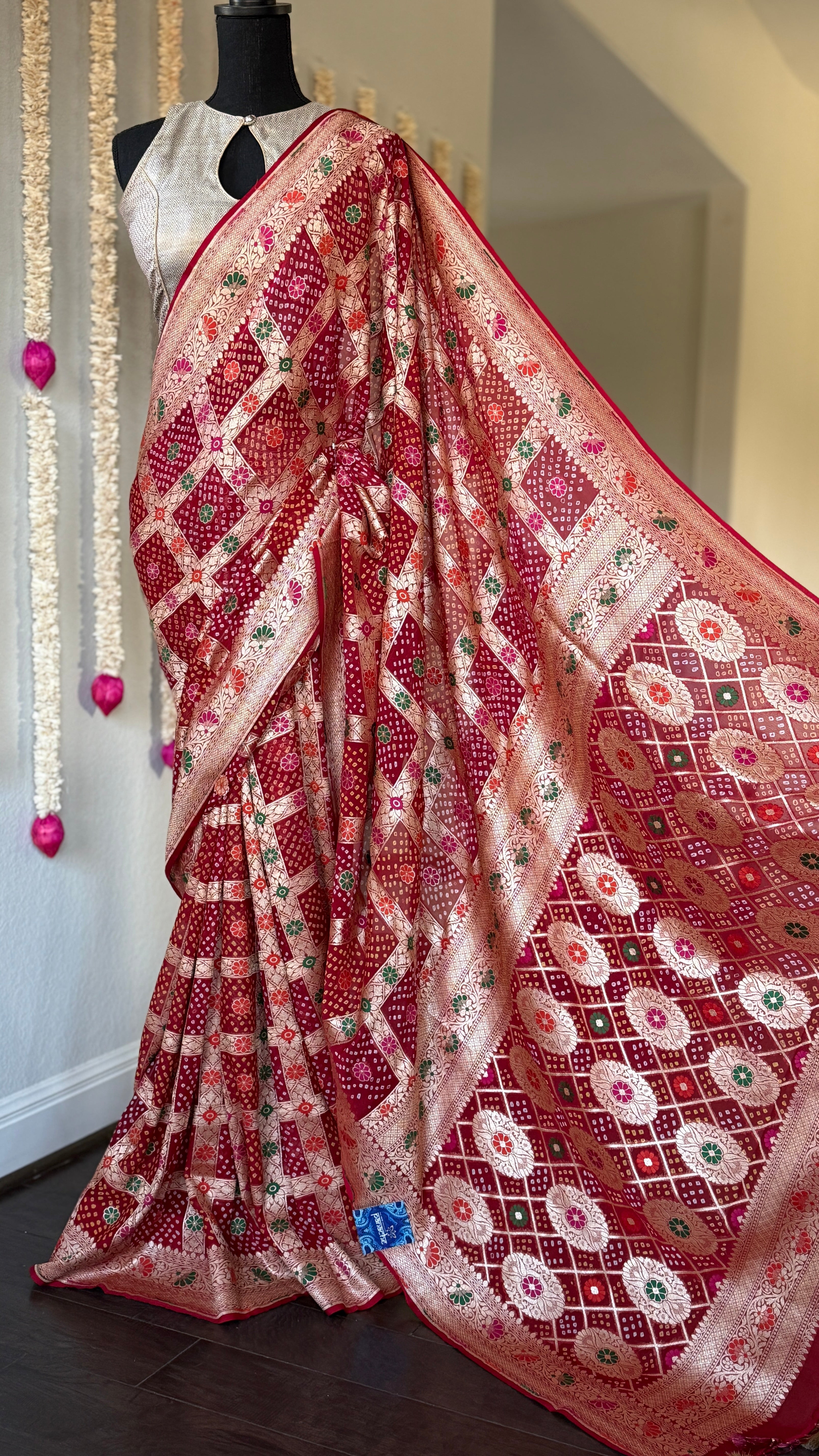 Bandhej Khaddi Georgette Banarasi - Red Gharchola