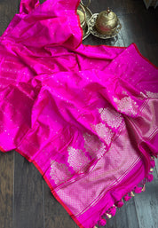 Pure Silk Tanchoi Banarasi - Hot Pink Borderless