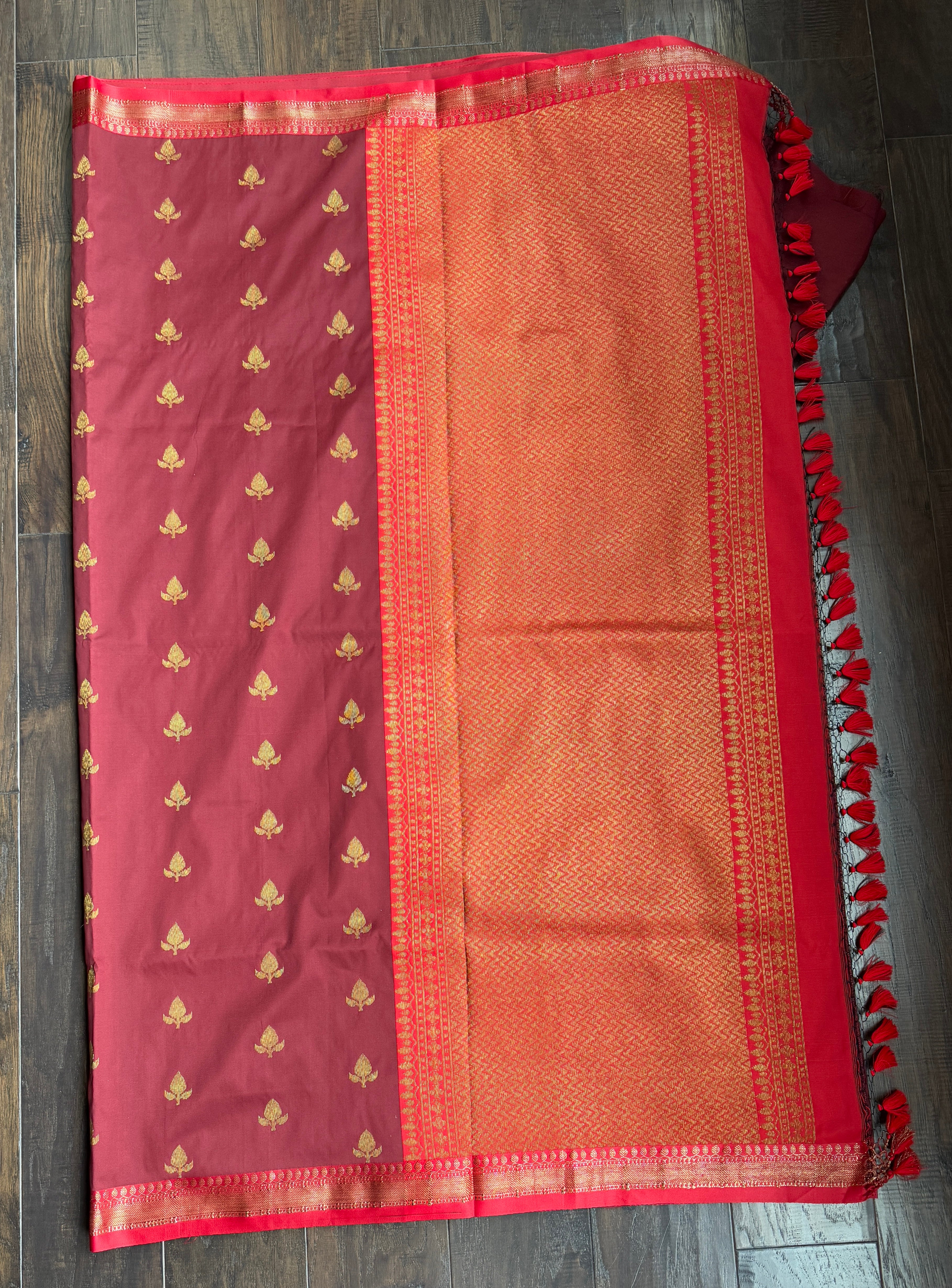 Soft Silk Banaras Saree - Maroon