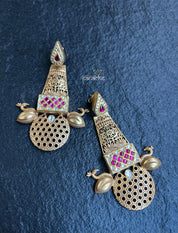 Earring 925 Silver- Statement Gold tone