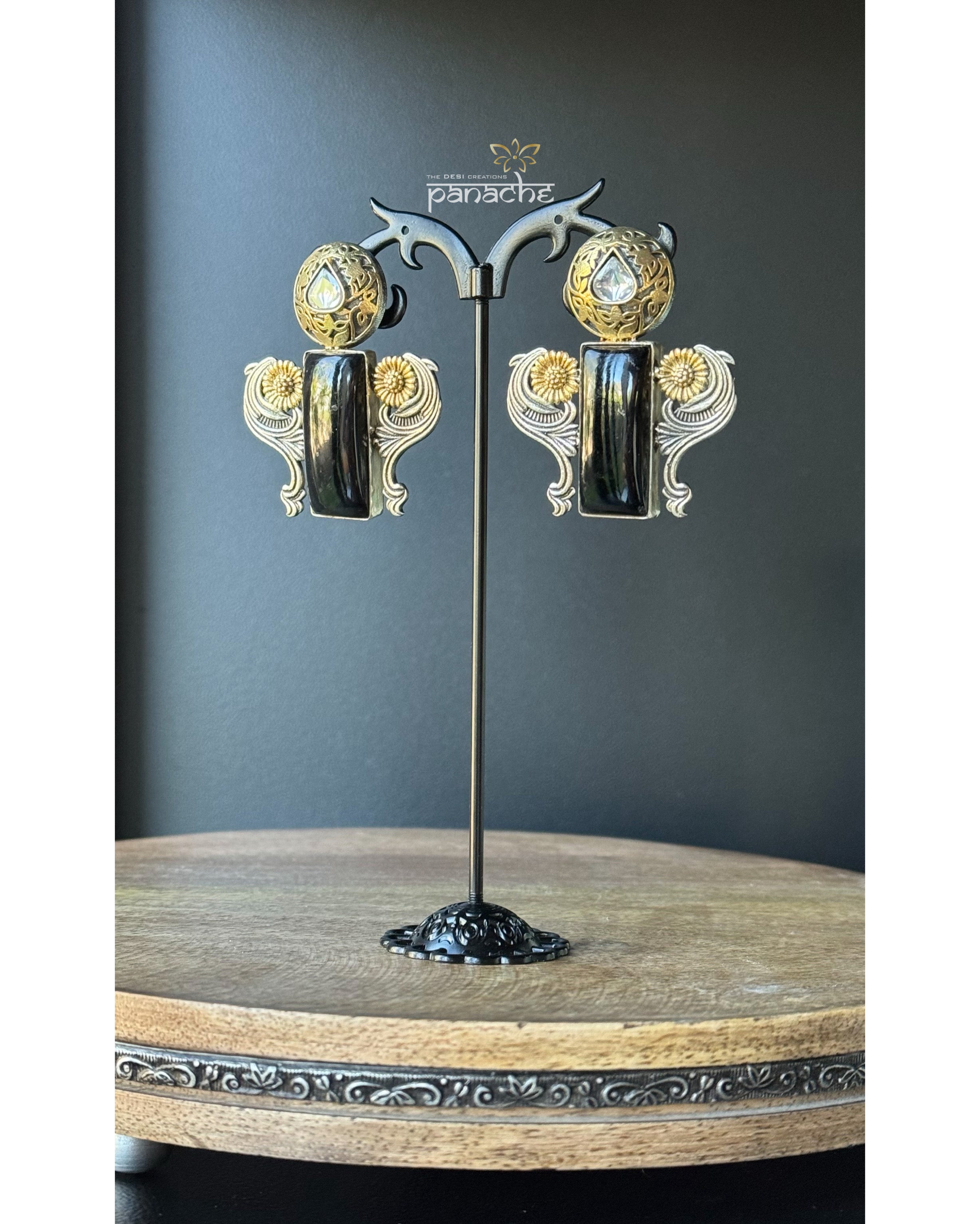 Earring 925 Silver- Lapis Stud
