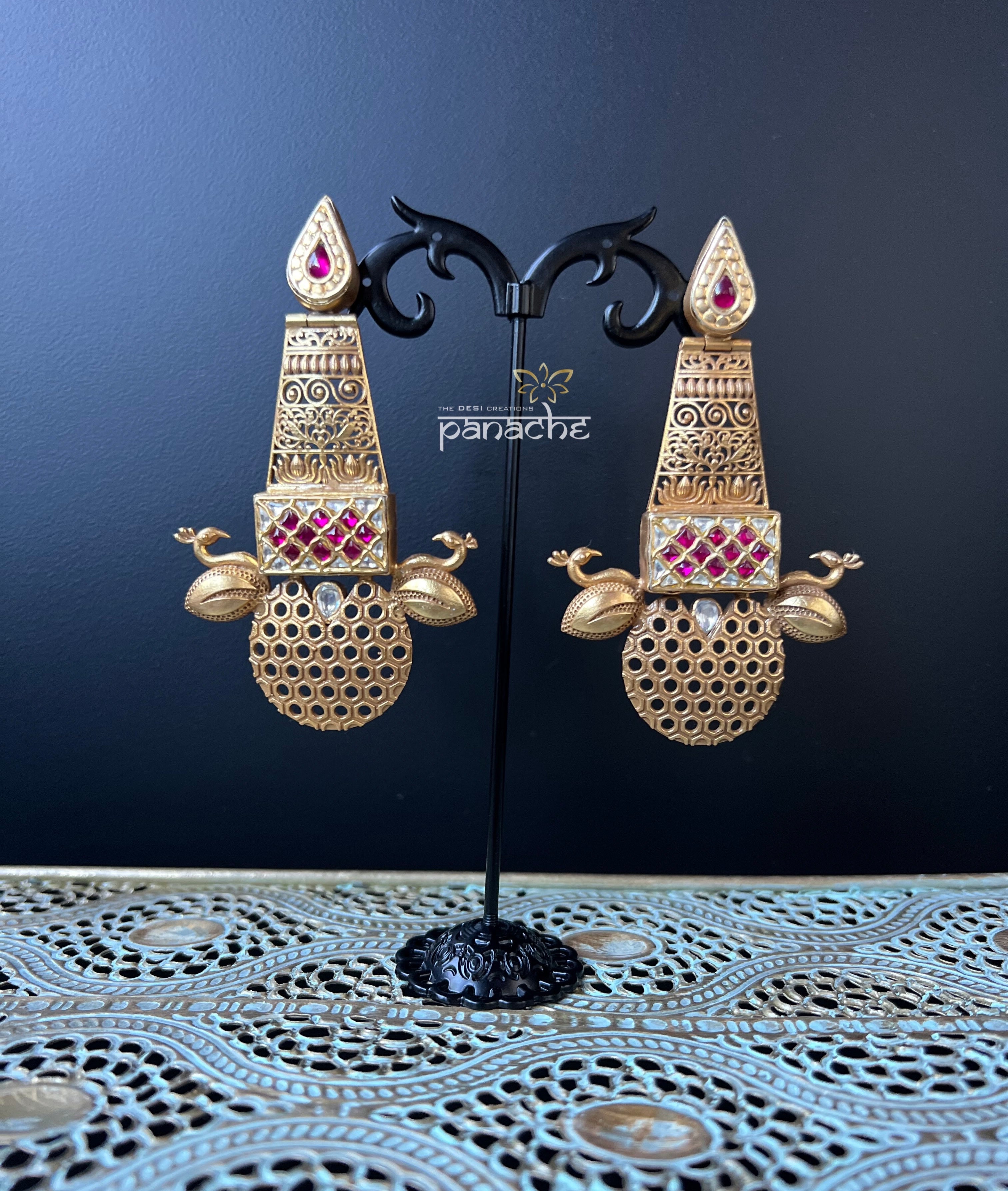 Earring 925 Silver- Statement Gold tone