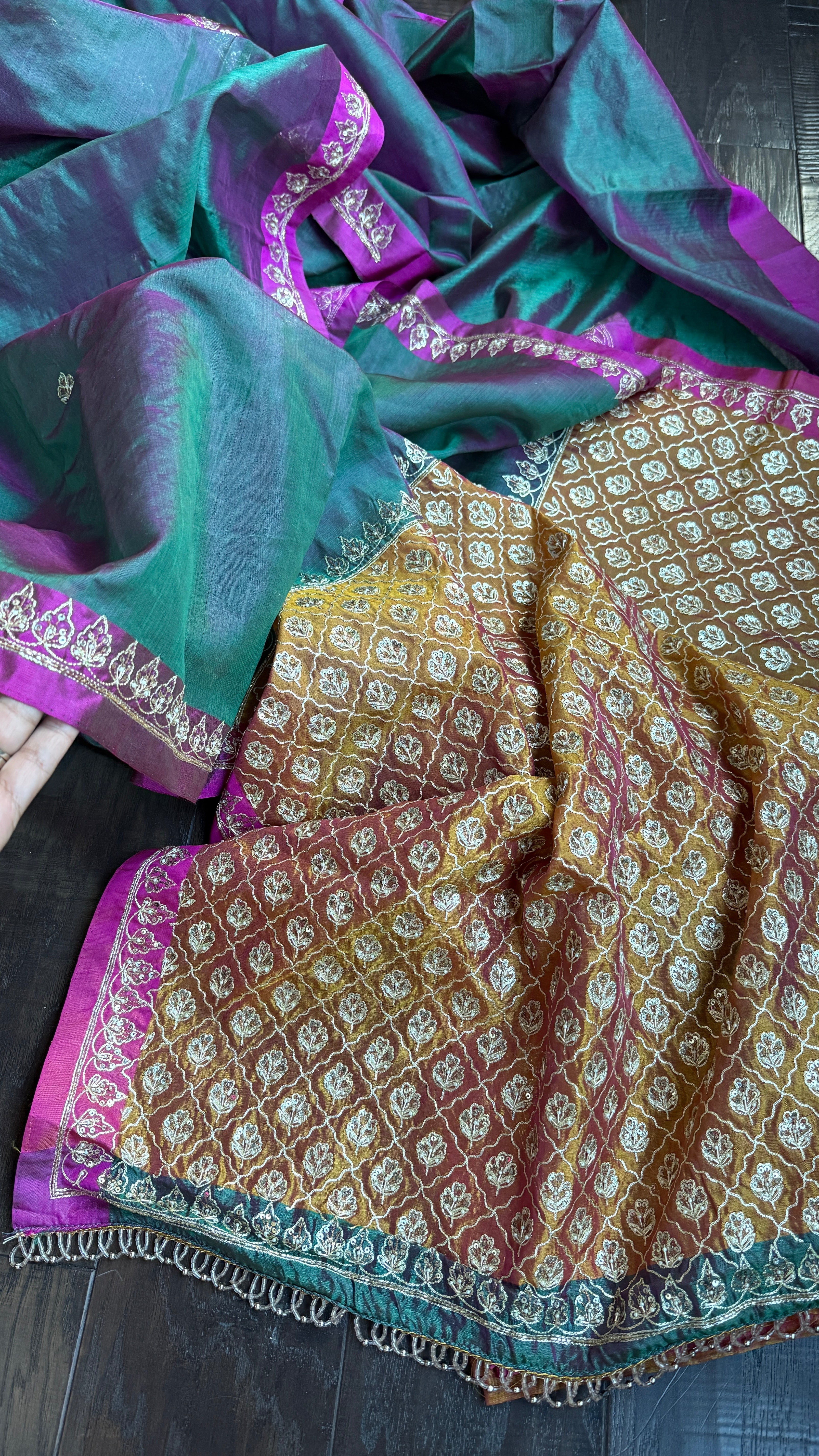 Hand Zardozi Pure Chanderi Pattu Silk - Green Pink Dual Shaded Pink