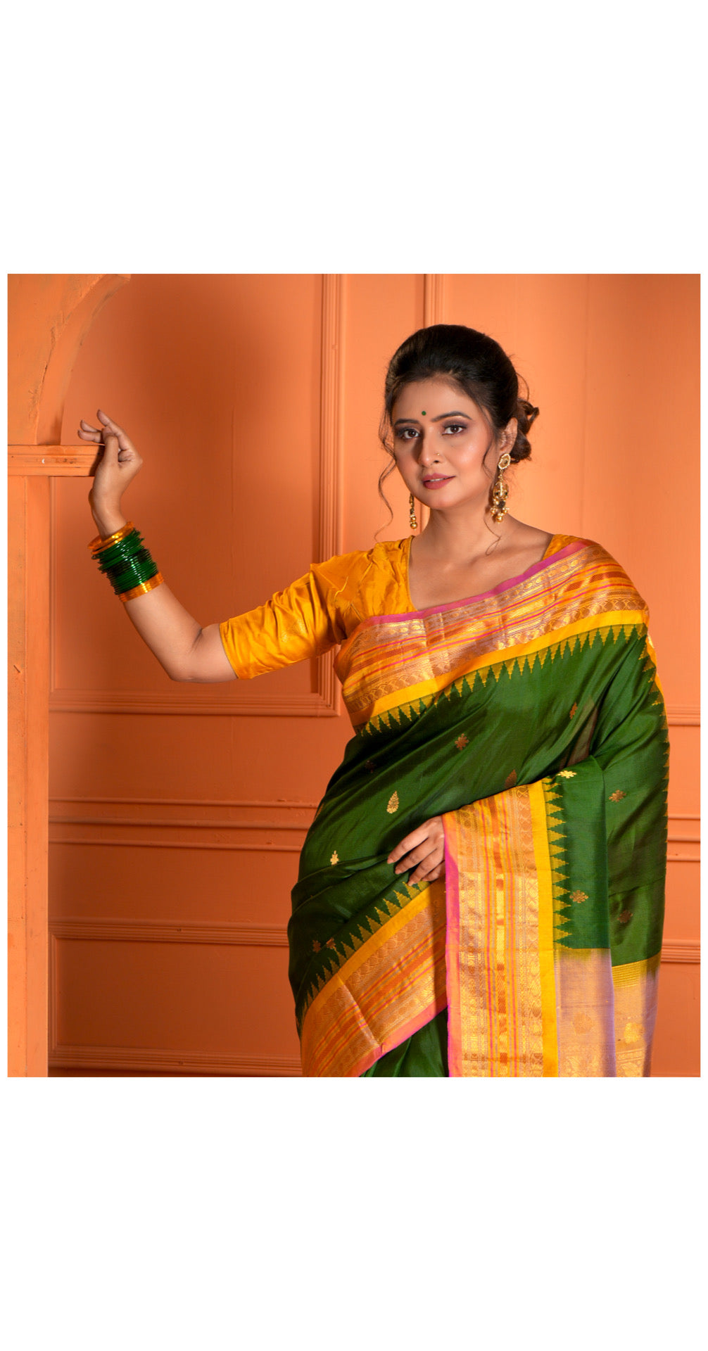 Pure Silk Kuttu Gadwal - Green Yellow