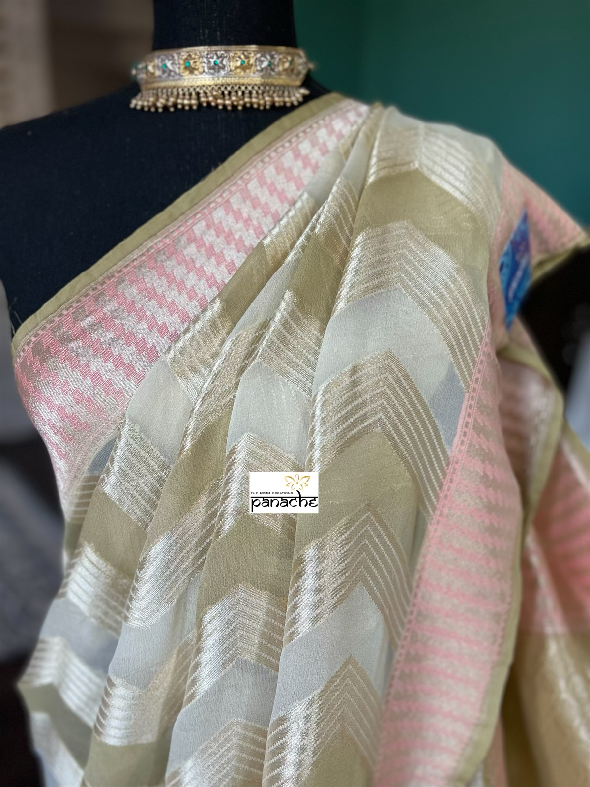 Khaddi Georgette Banarasi - Ombré Pista Green Shaded
