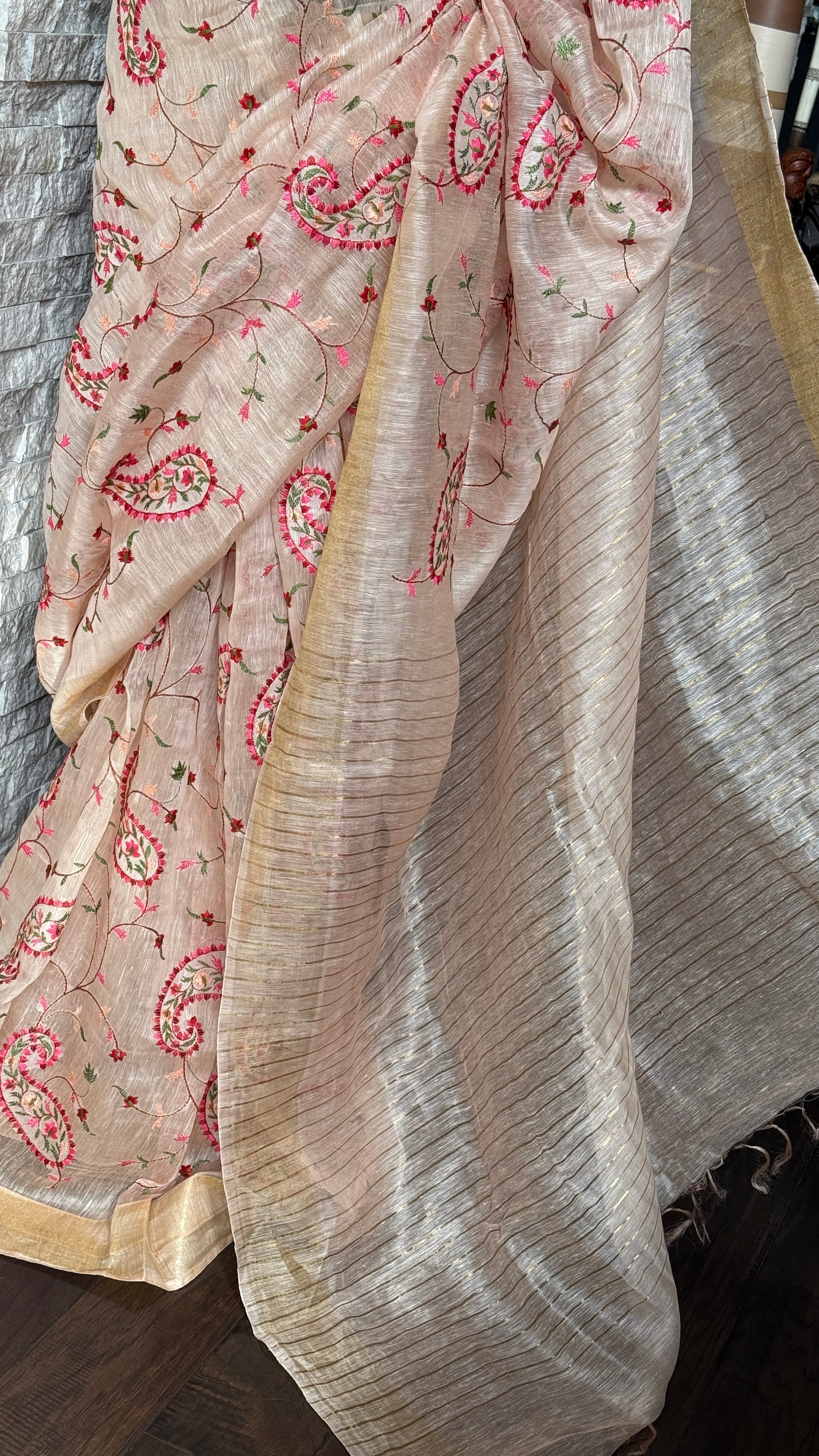 Embroidered Linen - Peach