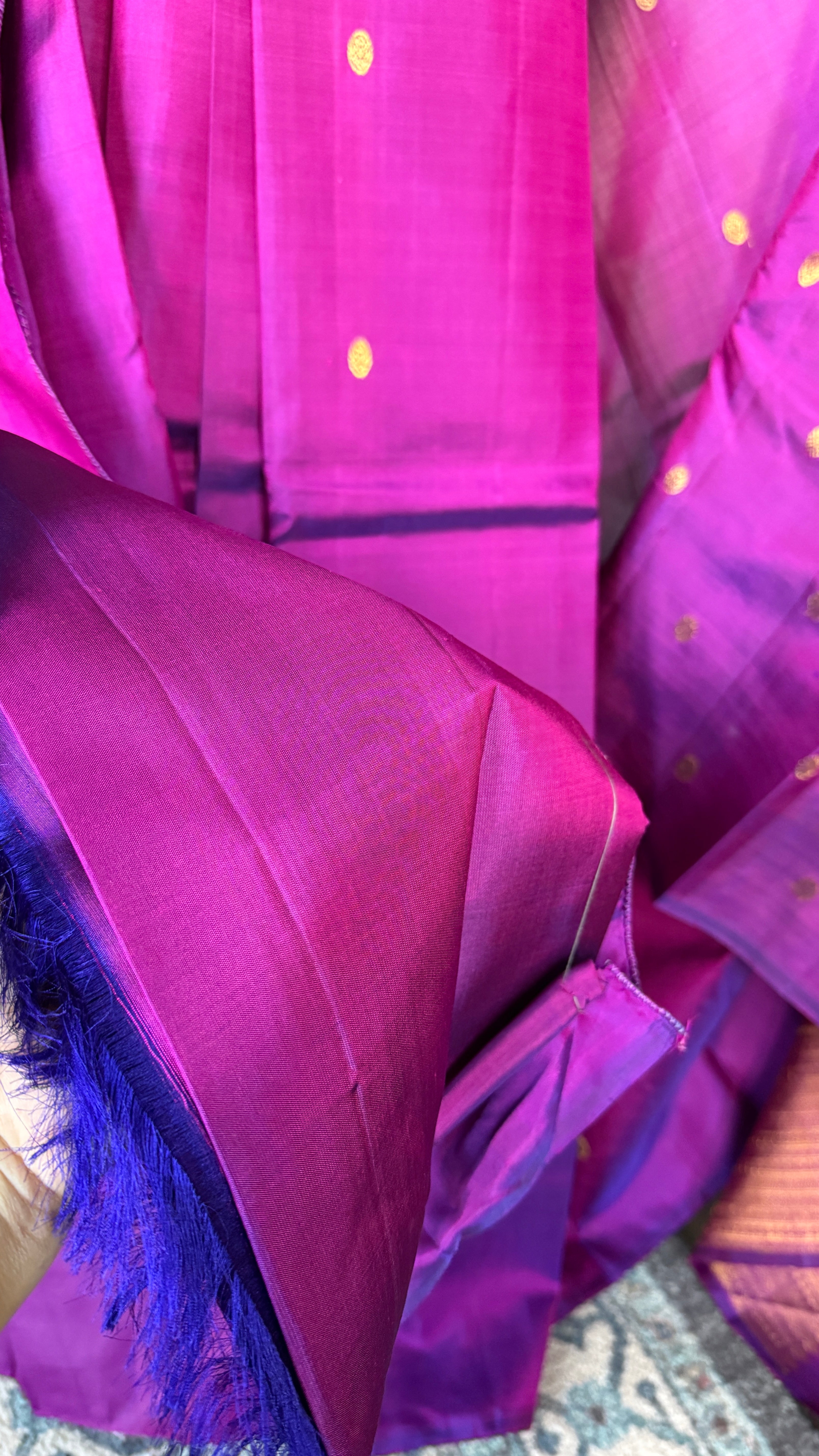 Pure Silk Kanjivaram - Magenta Borderless