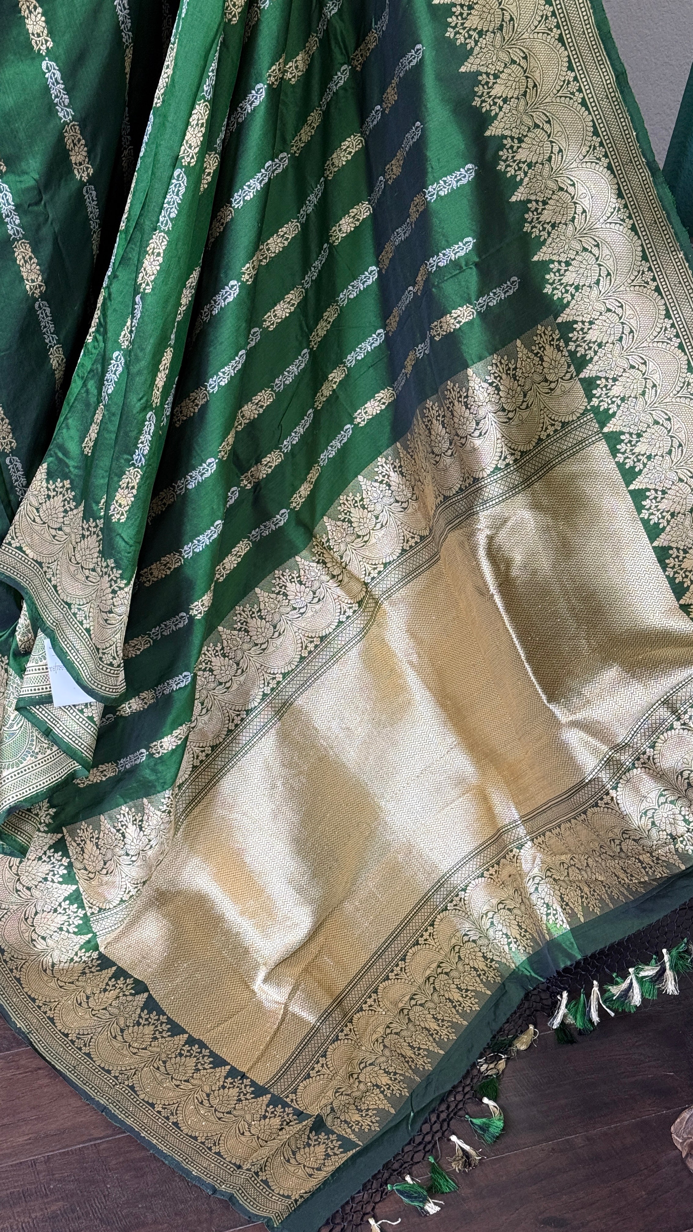 Pure Katan Silk Banarasi - Green Kadwa