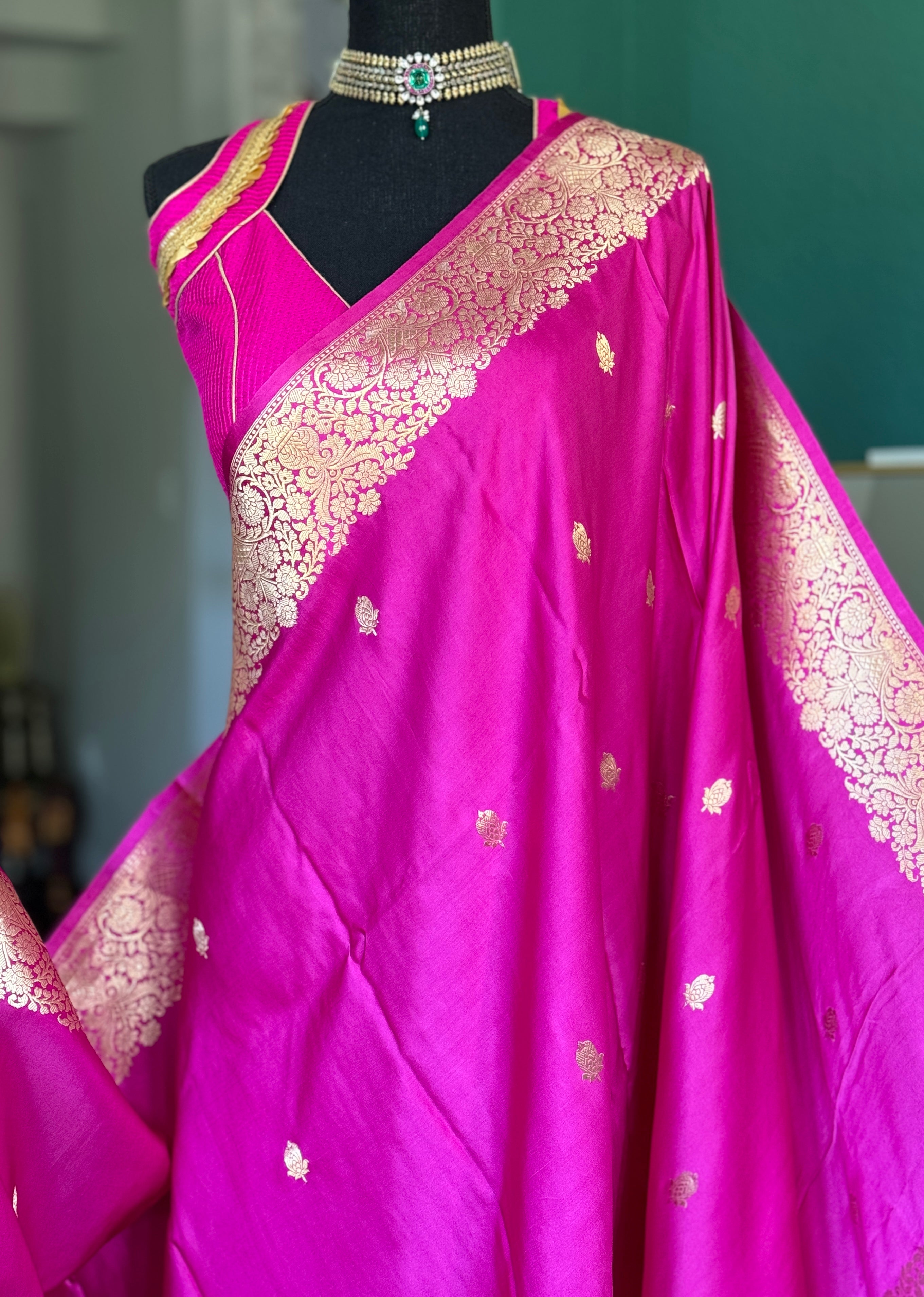 Pure Silk Mashru Banarasi- Magenta Pink