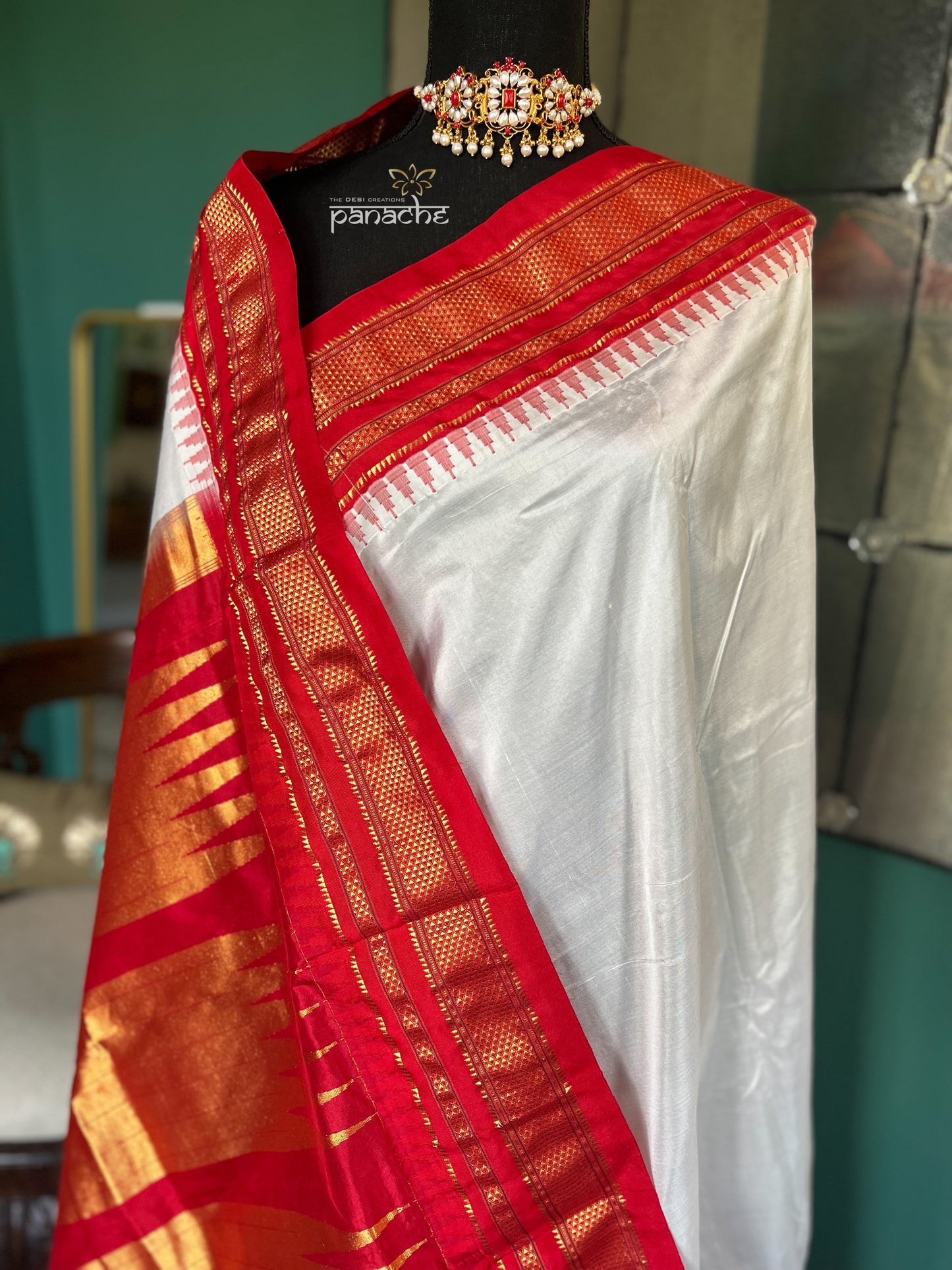 Irkal Silk - White Red Golden