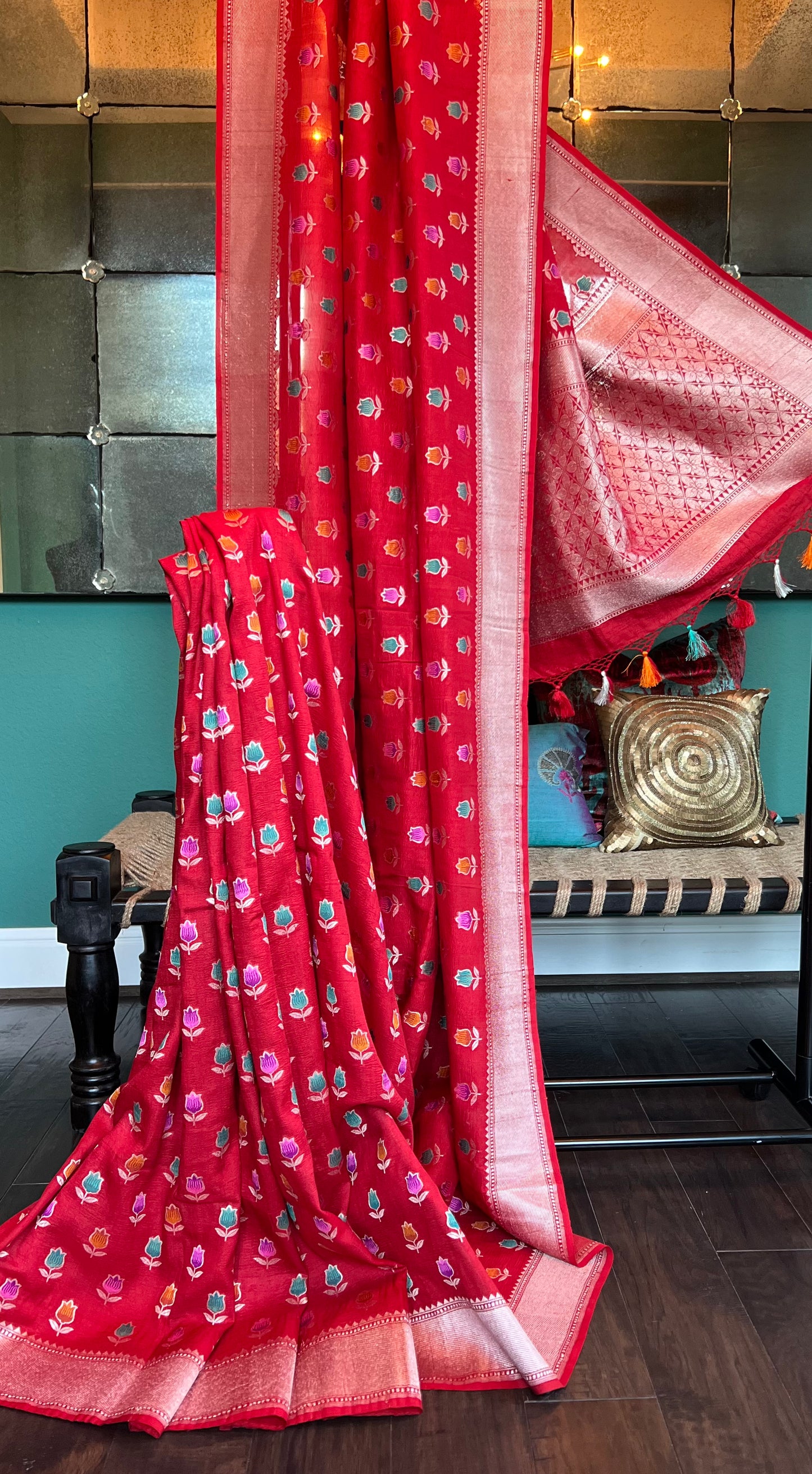 Tussar Georgette Banarasi - Red Mogra Tilfi