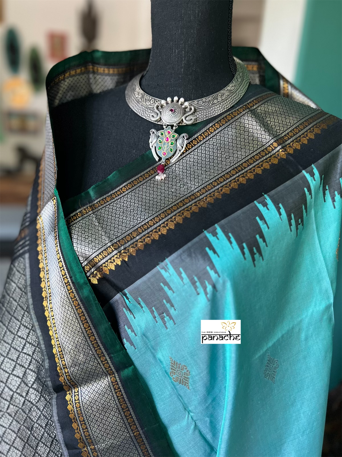 Pure Silk Gadwal - Turquoise Black