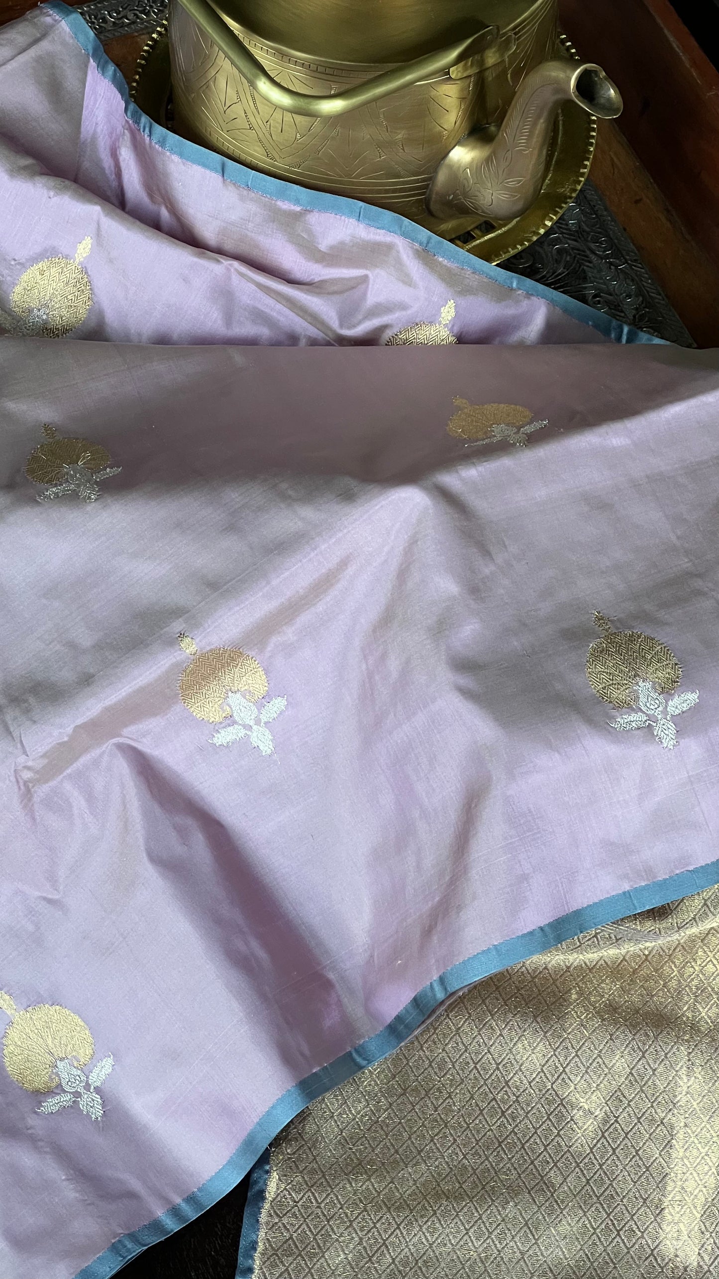 Pure Katan Silk Banarasi - Pastel Mauve Kadwa