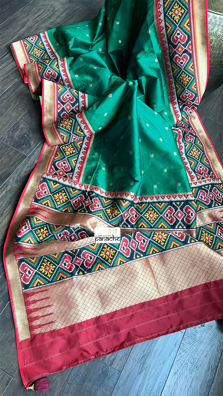 Soft Silk Patola Banarasi - Green Red Antique Golden Zari