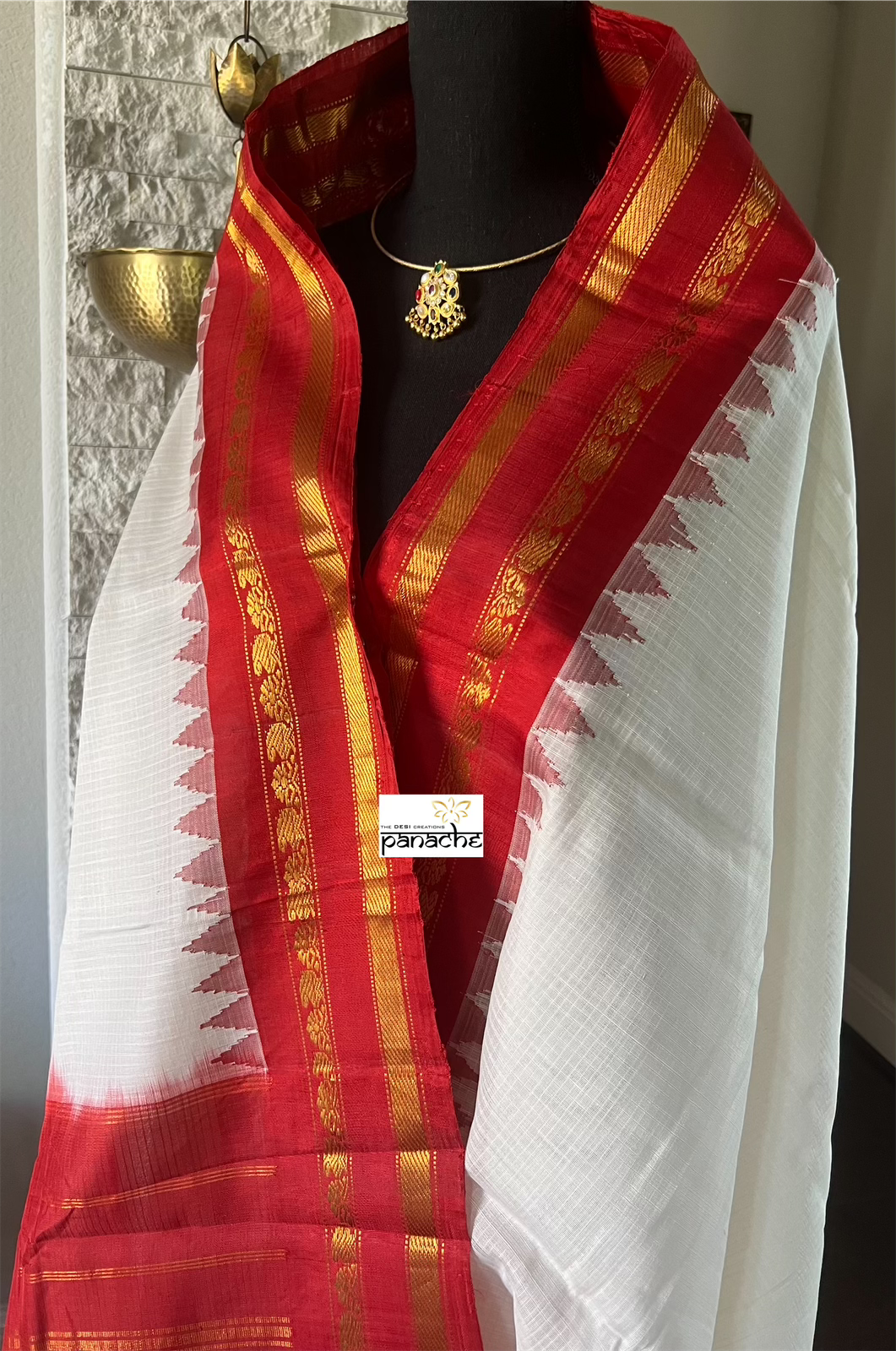 Gadwal Pure Cotton - Offwhite Red
