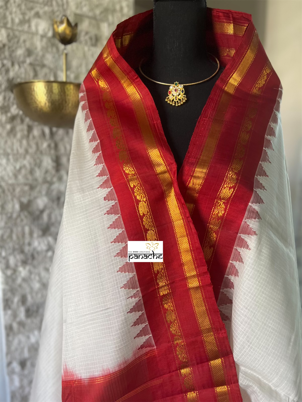 Gadwal Pure Cotton - Offwhite Red