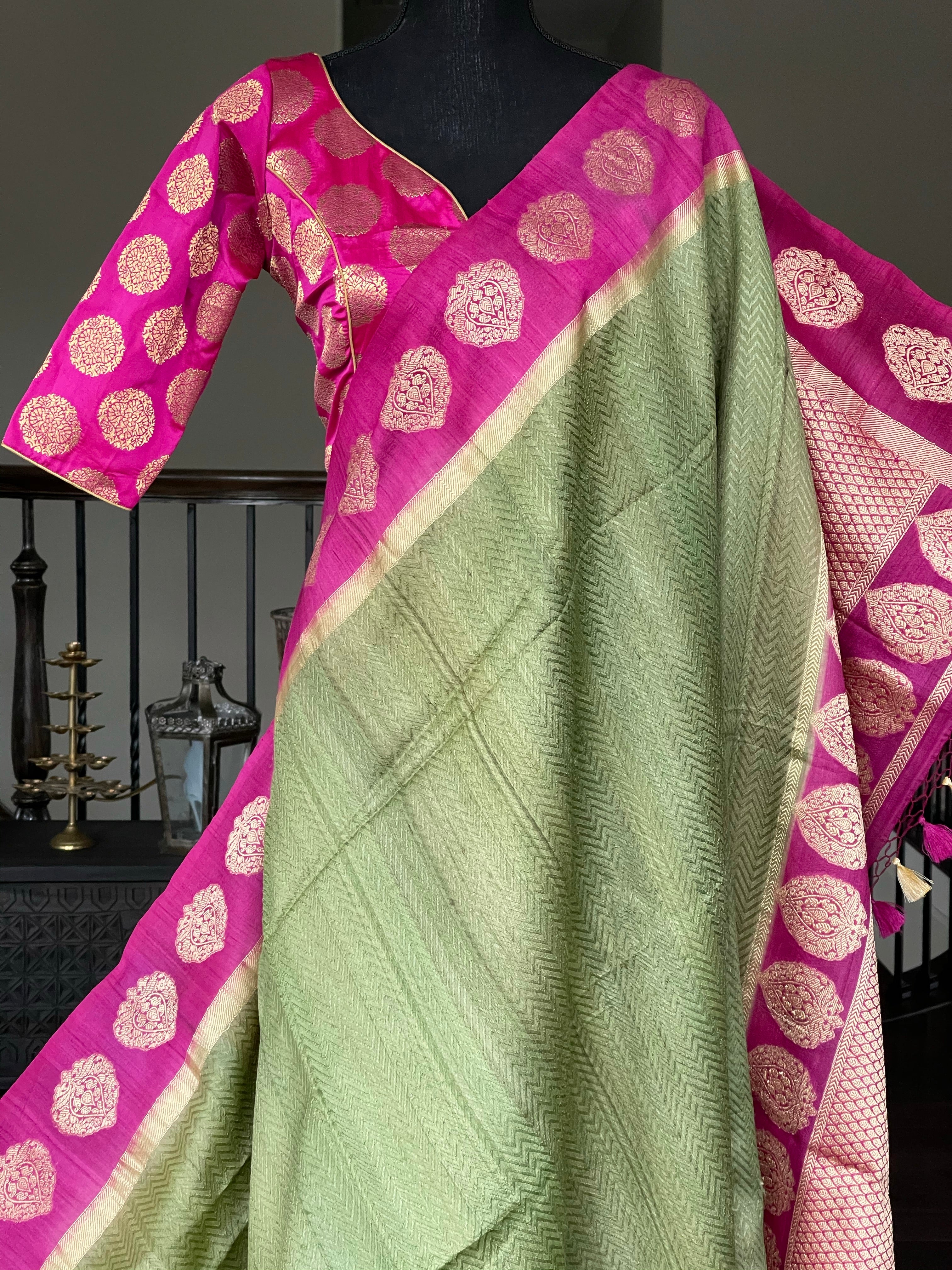 Tassur Gicha Silk Banarasi - Henna Green Purple
