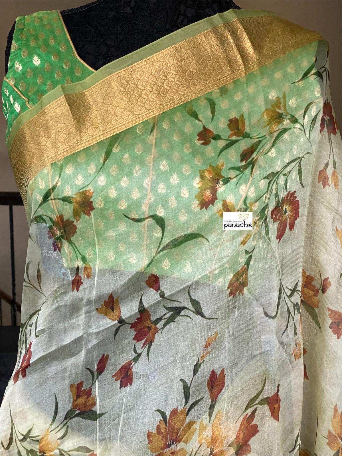 Banarasi Organza Floral - Light Green Golden Border
