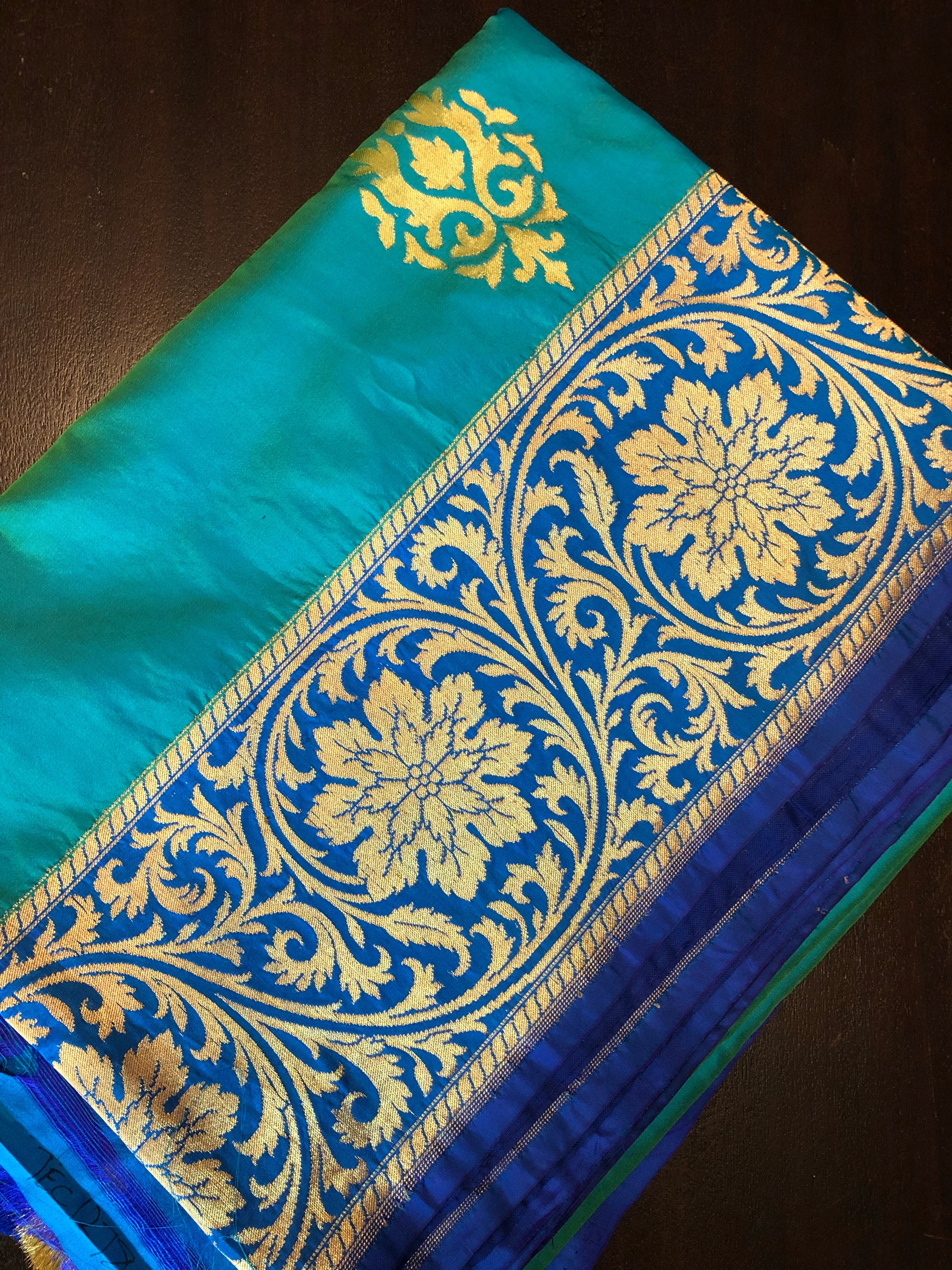 Pure Silk Banarasi - Sea Green Dual Shaded