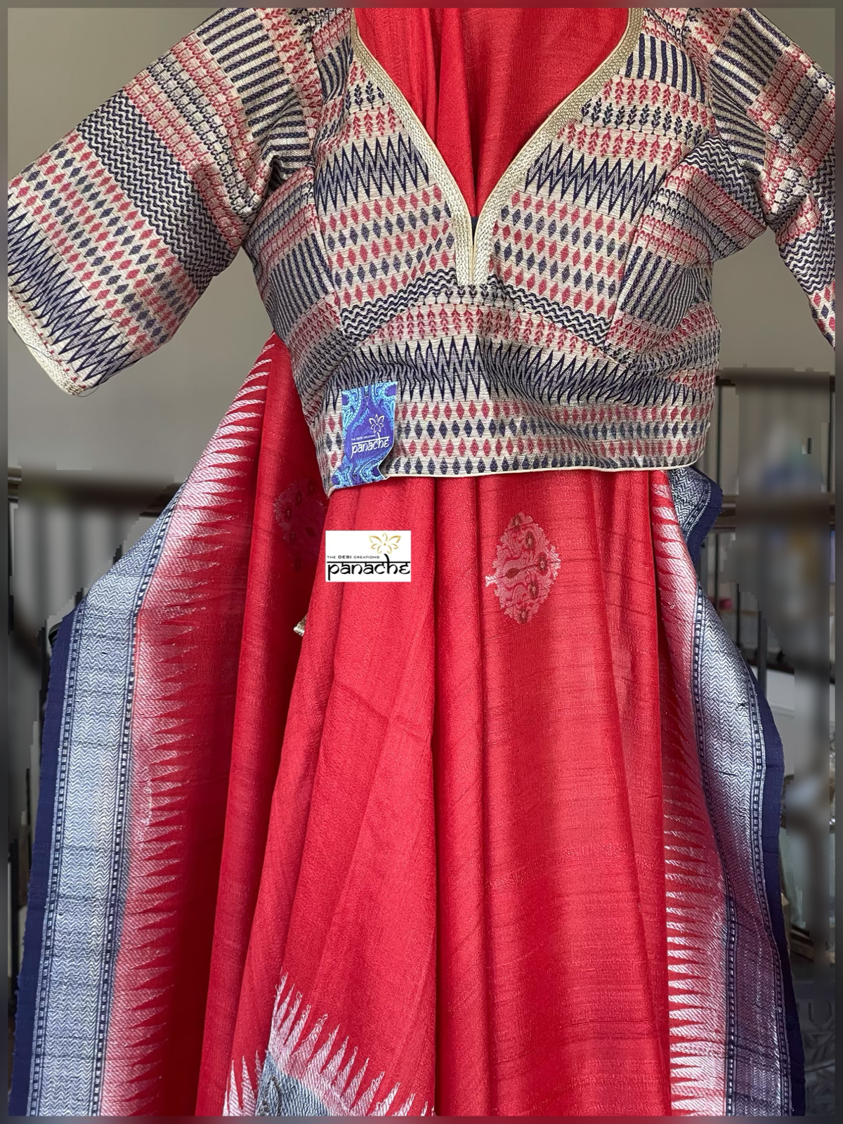 Tussar Georgette Banarasi - Red Navy Blue Kadwa