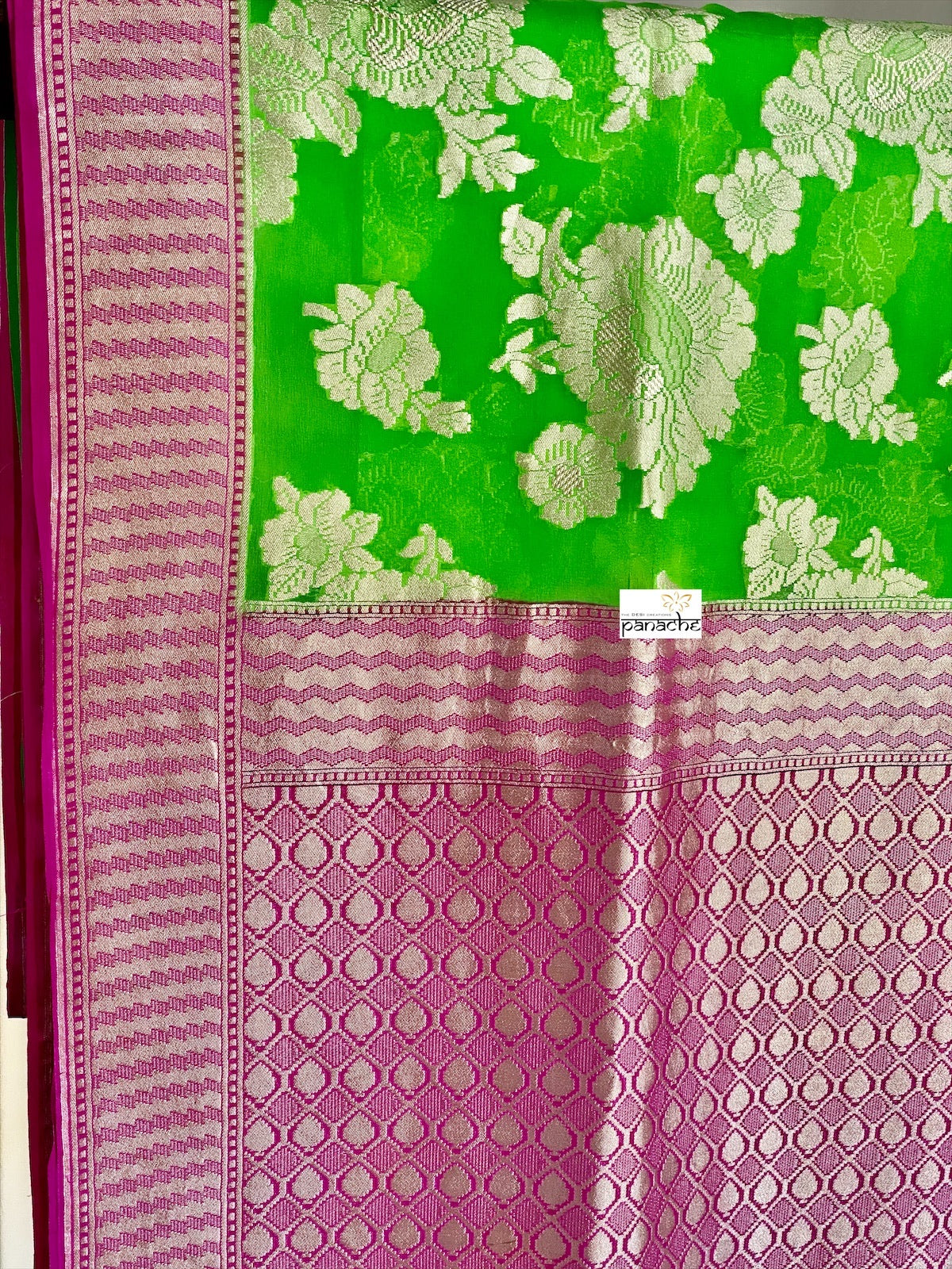 Khaddi Georgette Banarasi - Green Pink