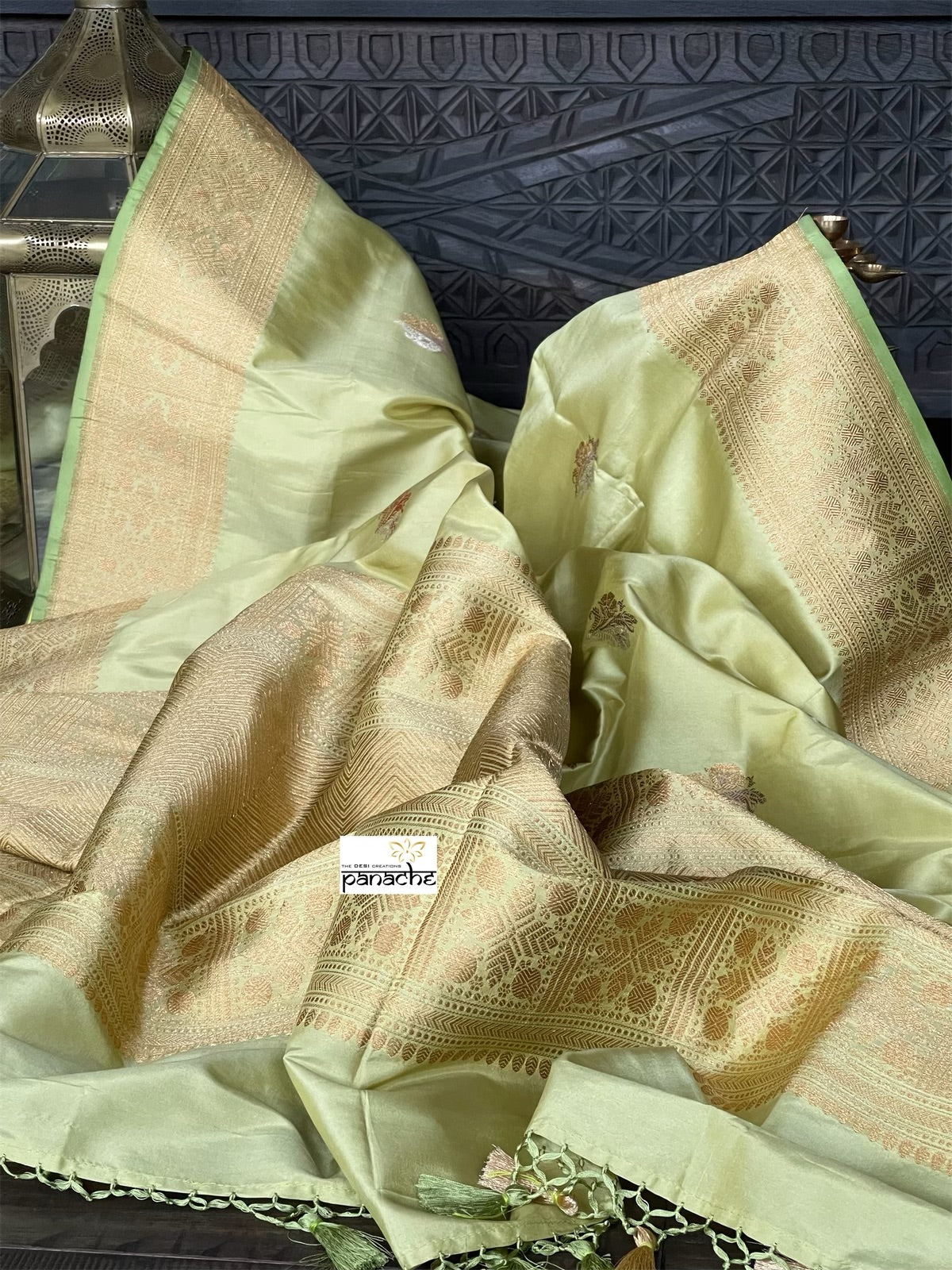 Pure Silk Banarasi - Pista Green Khadhua