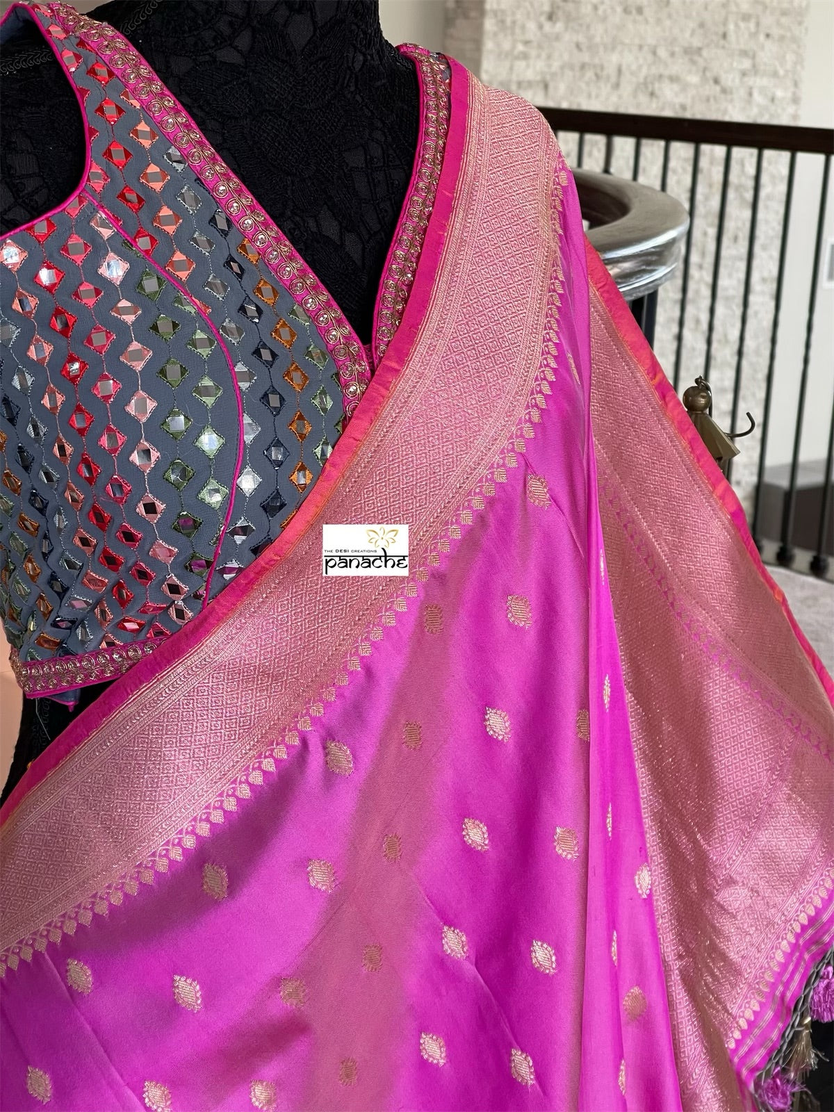 Pure Silk Iktara Banarasi - Pink Antique Golden Zari