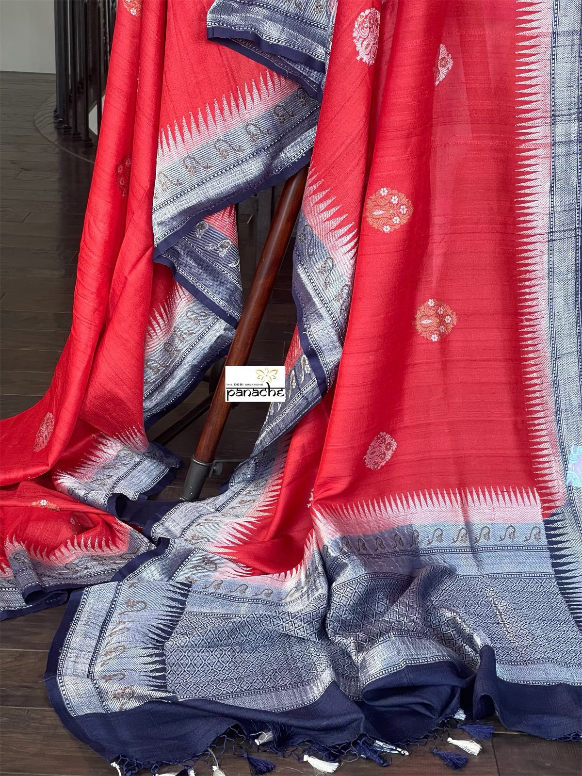 Tussar Georgette Banarasi - Red Navy Blue Kadwa