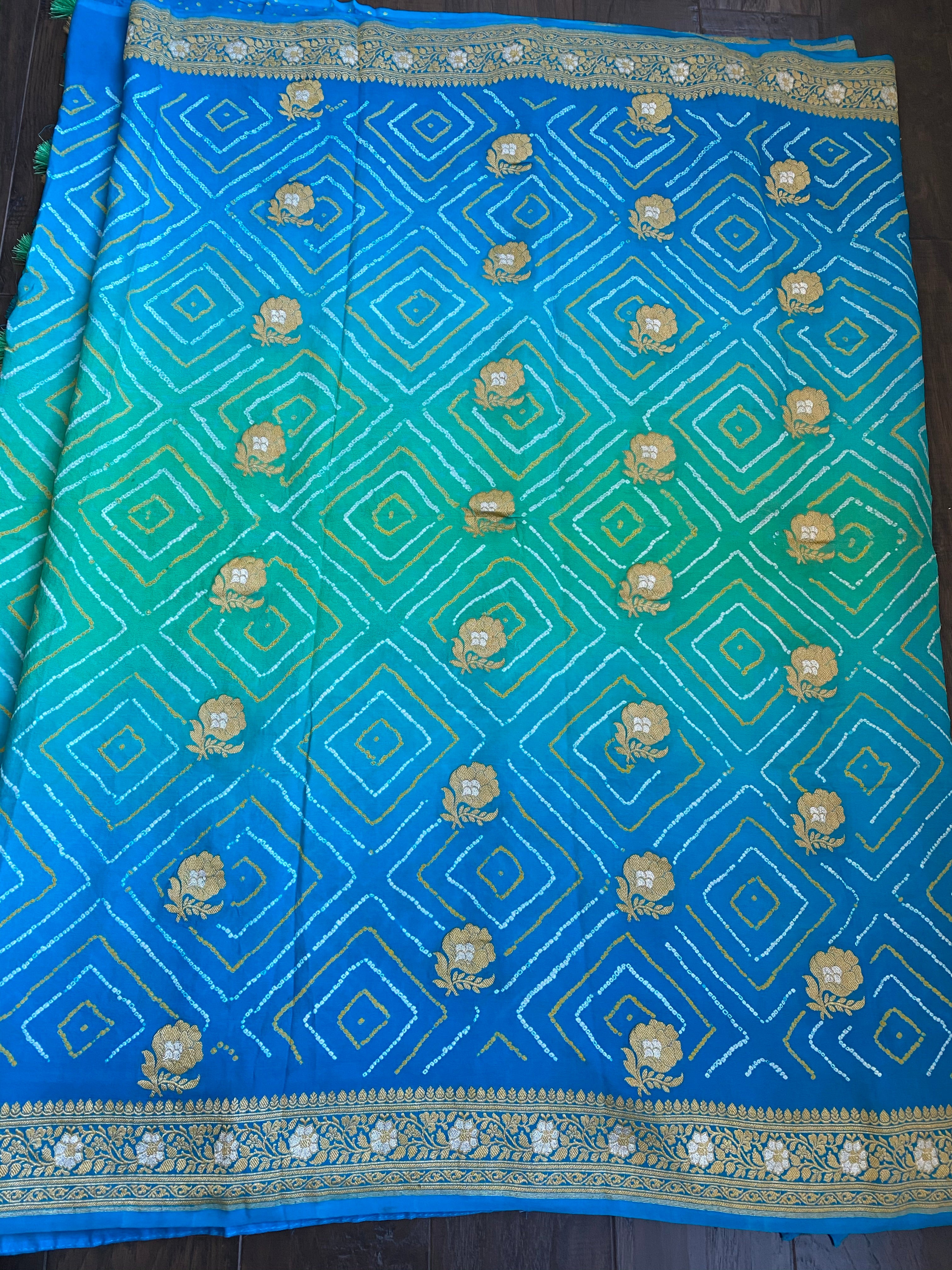 Bandhej Khaddi Georgette Banarasi - Firozi Sea Green Kadwa