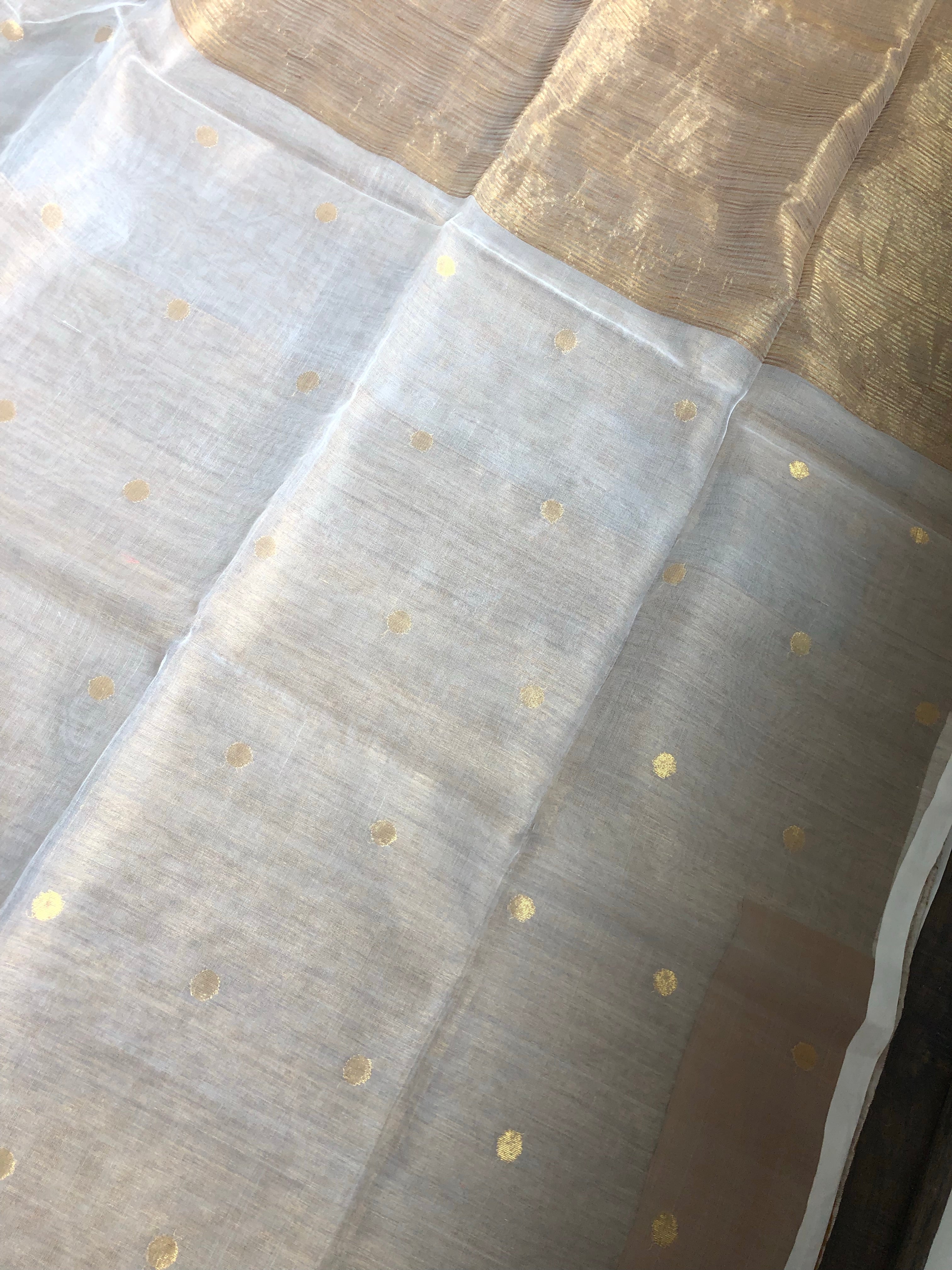 Matka Silk Muslin - White Brown Half Half
