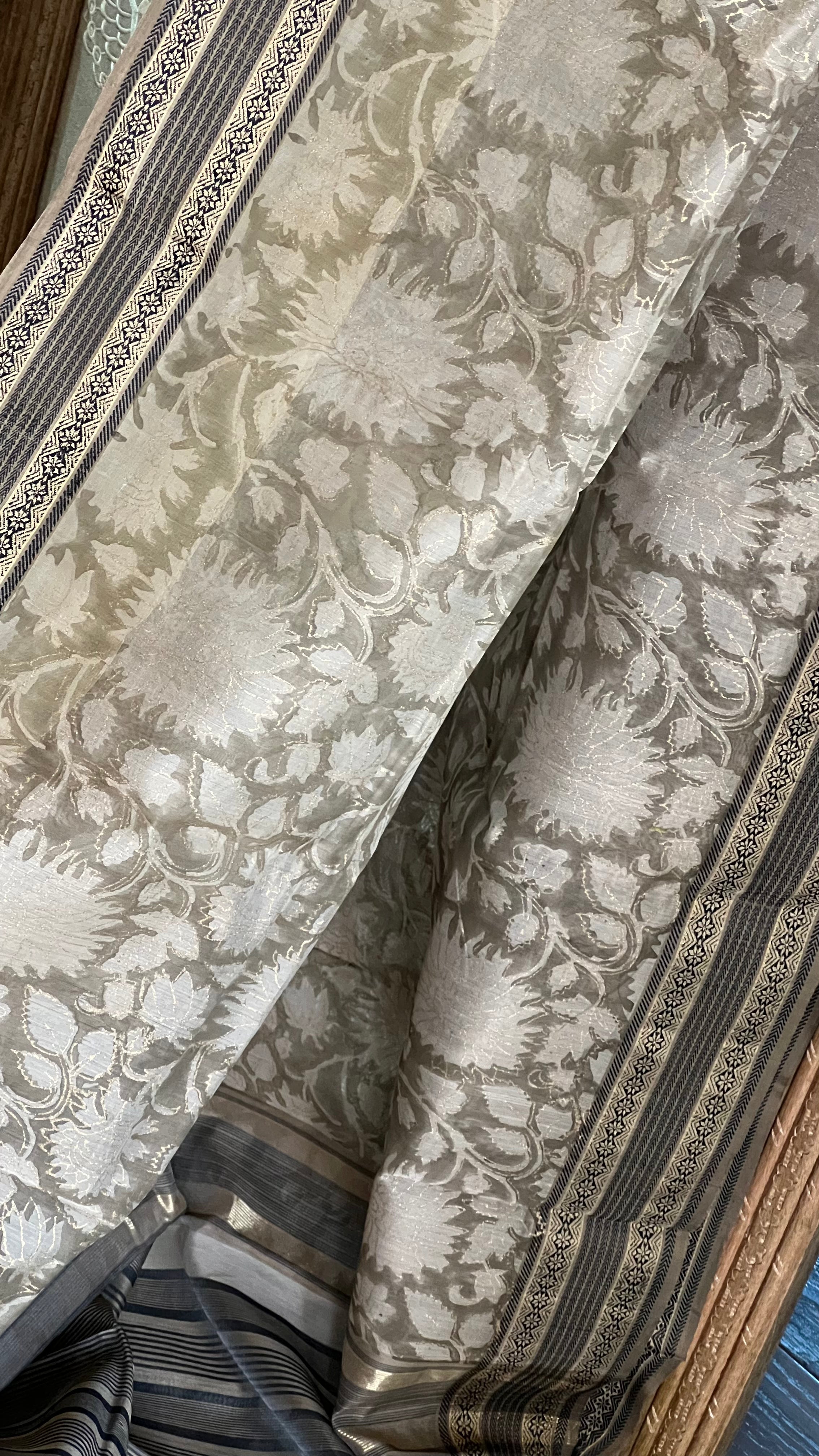 Maheshwari Cotton Silk Printed - Moss Grey Black