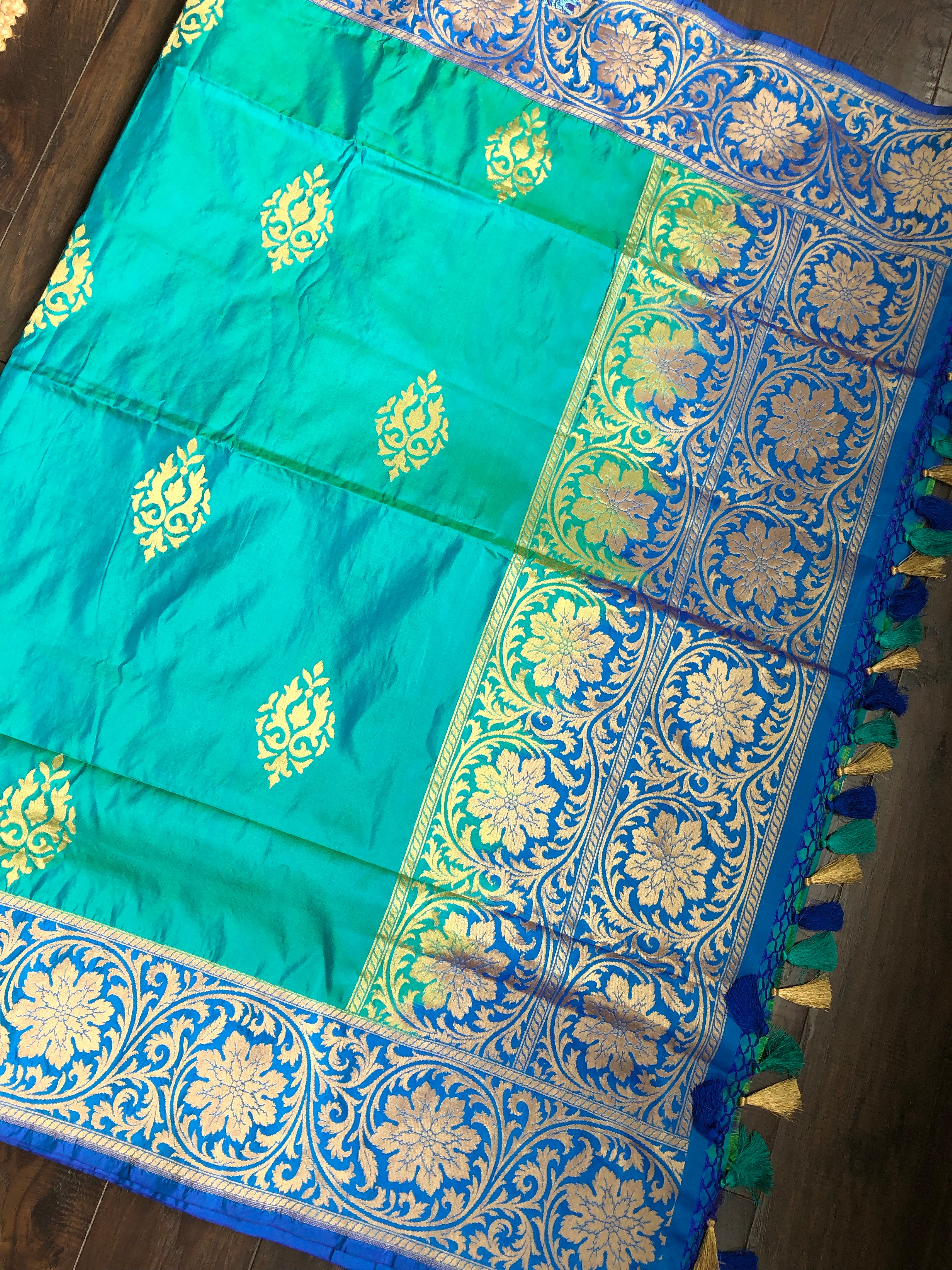 Pure Silk Banarasi - Sea Green Dual Shaded