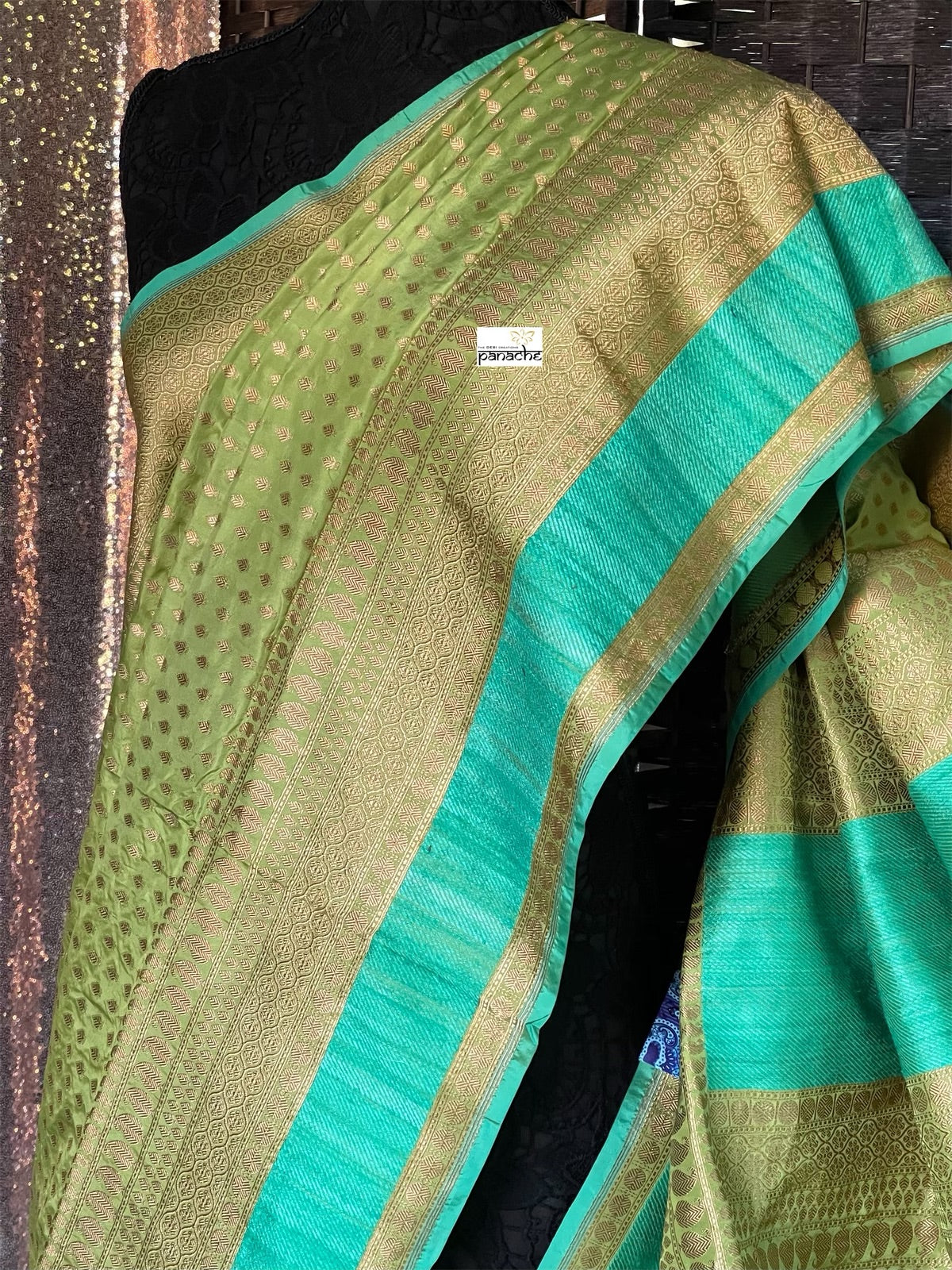 Pure Silk Katan Bootidaar Banarasi - Pista Green Kadhwa