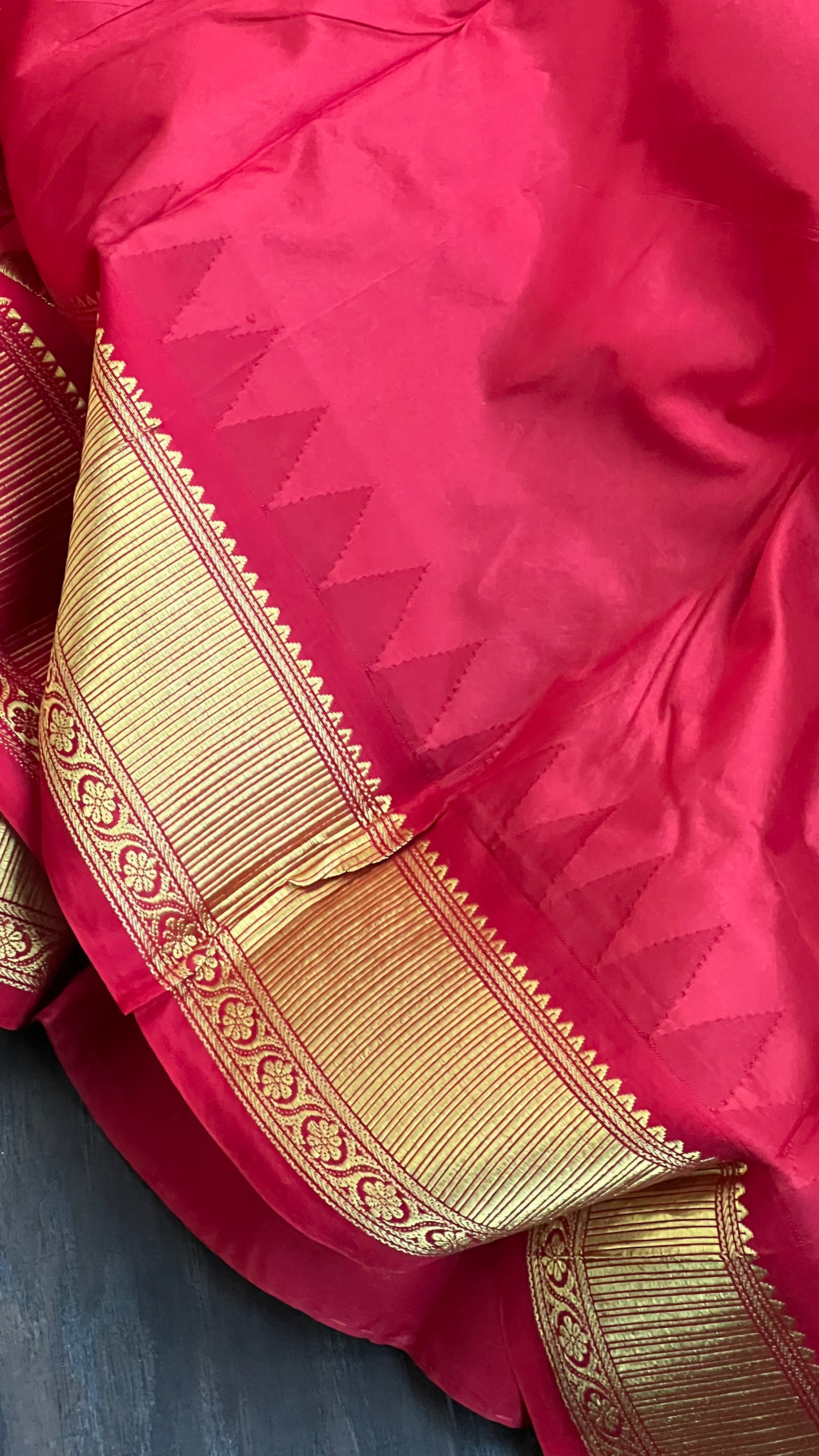 Pure Silk Kanjivaram - Red Green