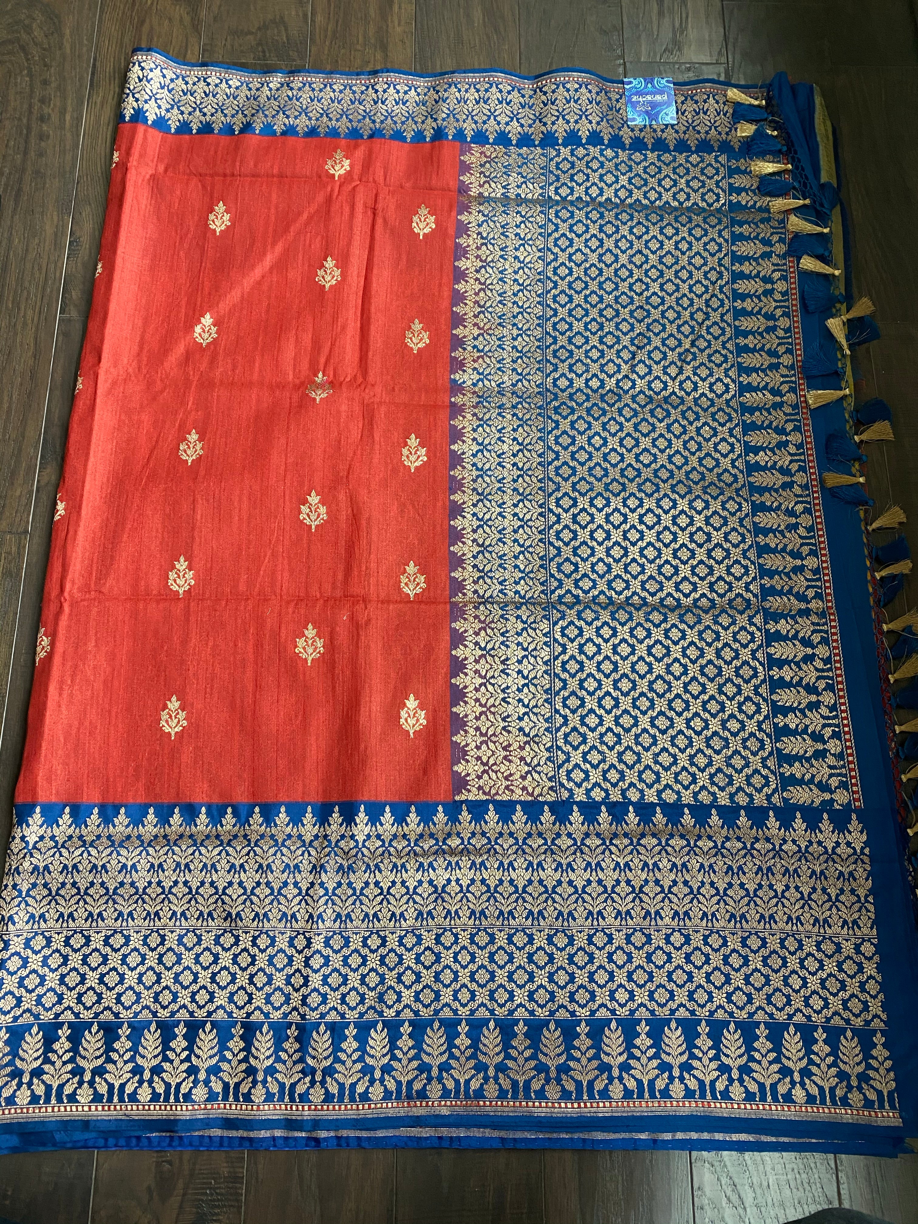 Pure Tassur Silk Banarasi - Red Blue