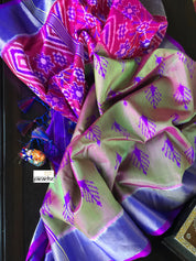 Patan Silk Patola - Green Magenta Dual Shaded