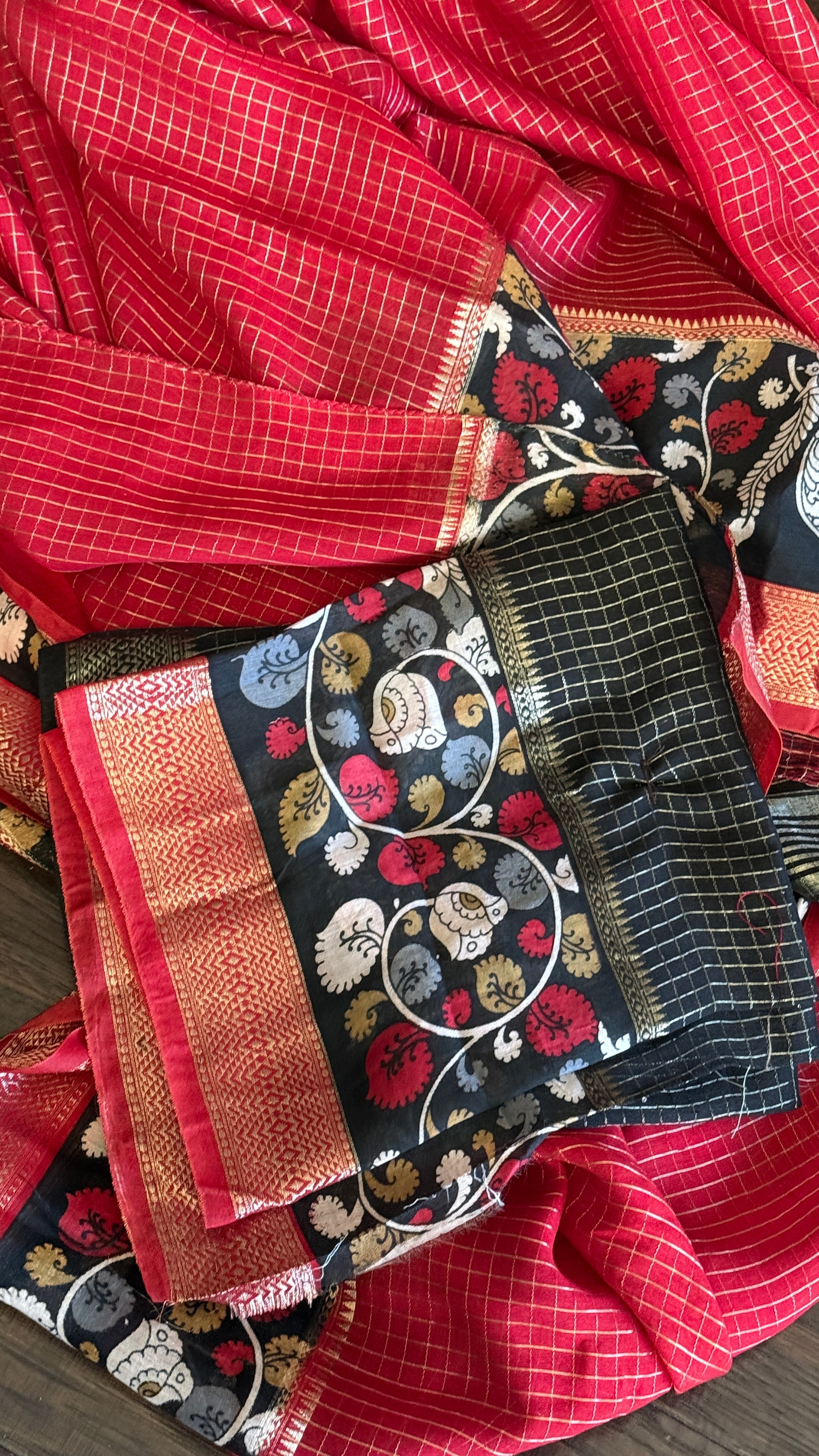 Designer Crepe Silk - Red Black