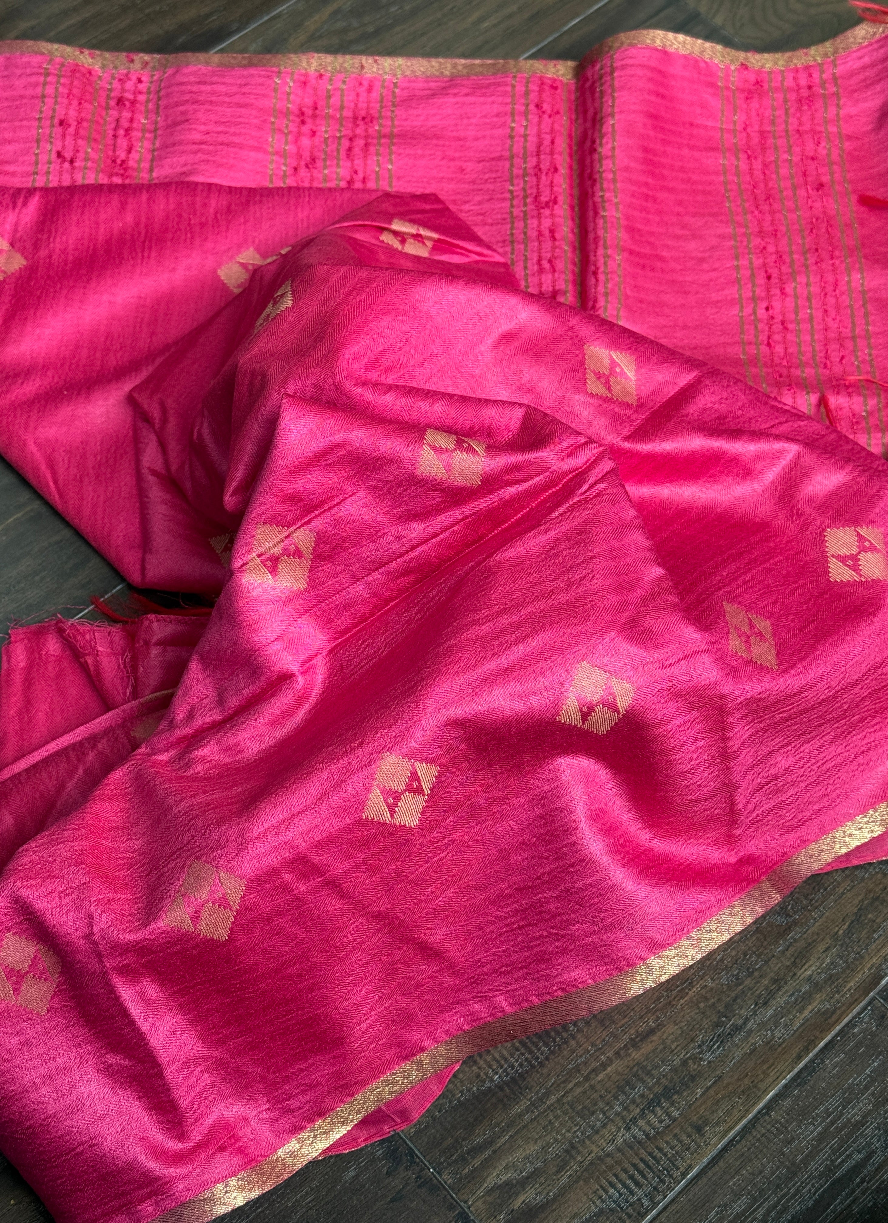 Designer Muga - Hot Pink Zari woven