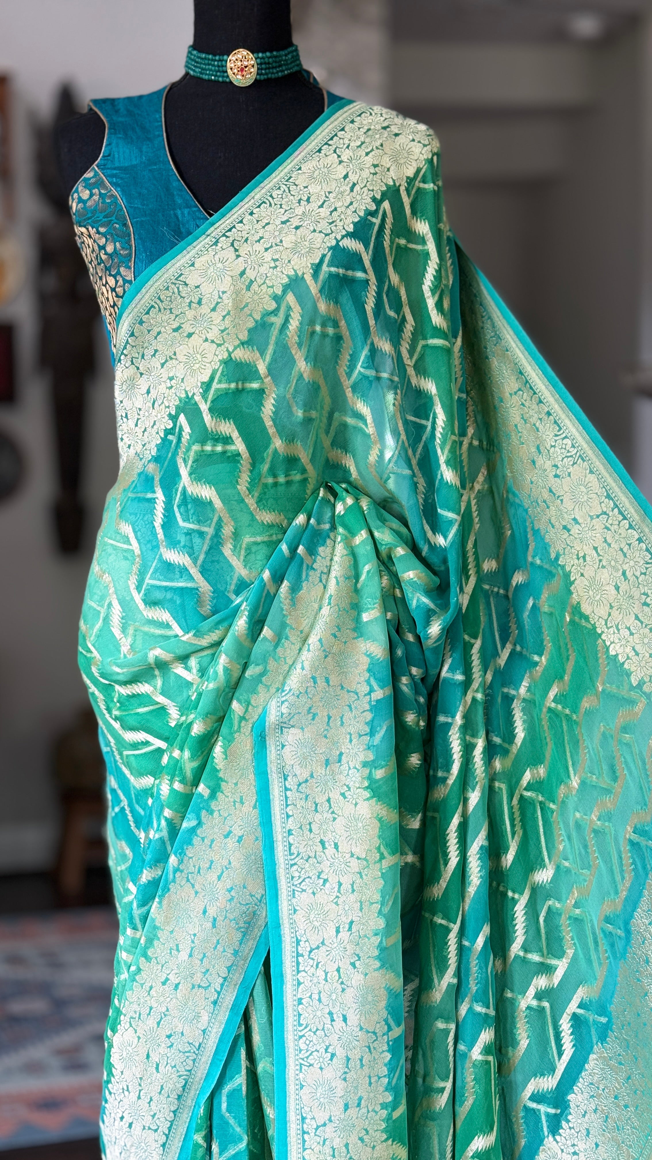 Khaddi Georgette Shaded Banarasi - Sea Green Mint