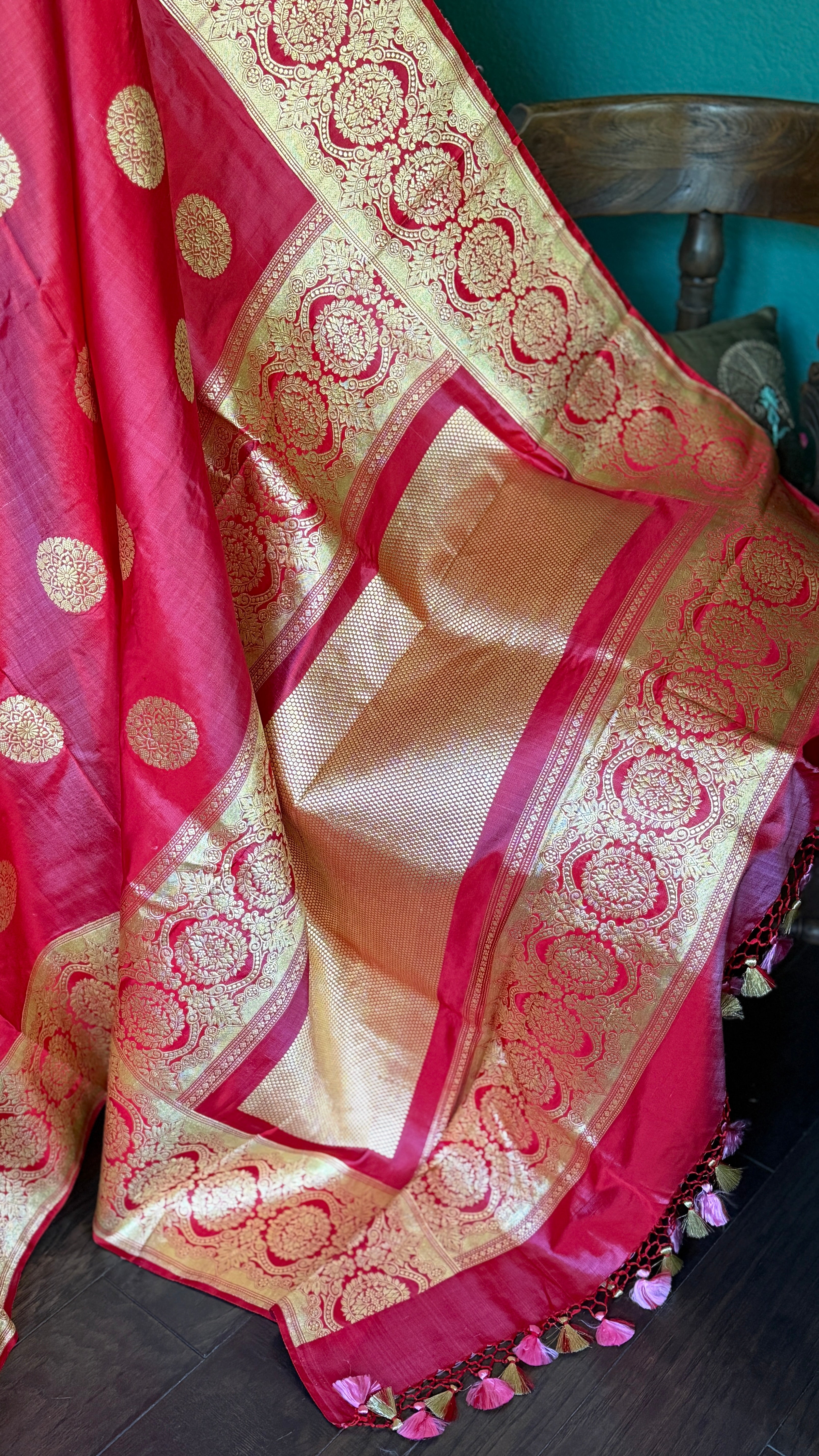 Pure Silk Mashru Banarasi- Raspberry Red Dual Shaded