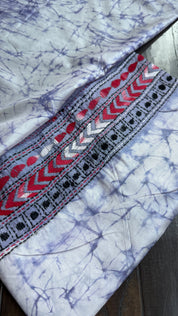 Bangalore Batik Kantha Silk -  White Violet Red Patli Pallu