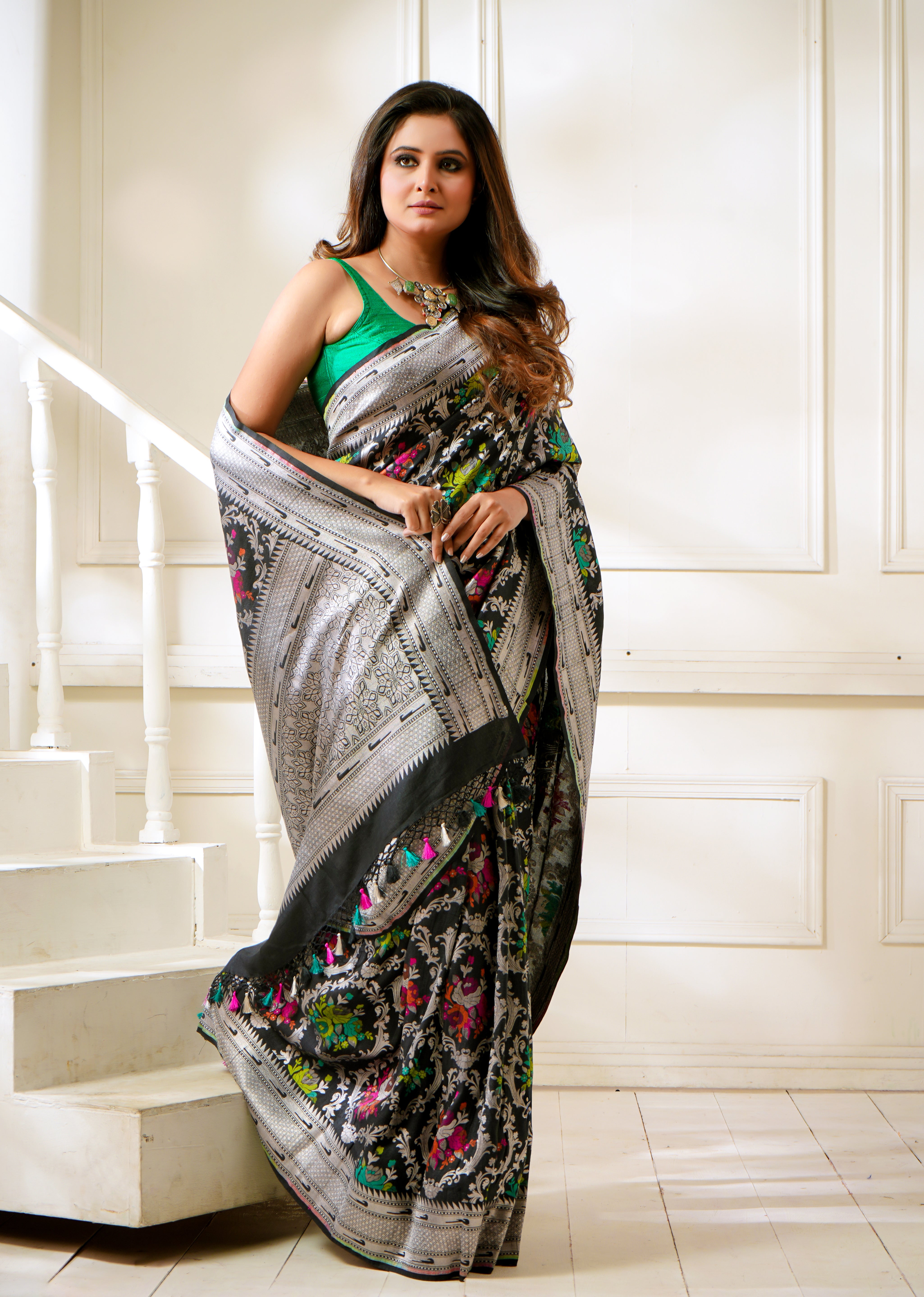 Khaddi Tussar Paithani Banarasi - Black Green Meenakari