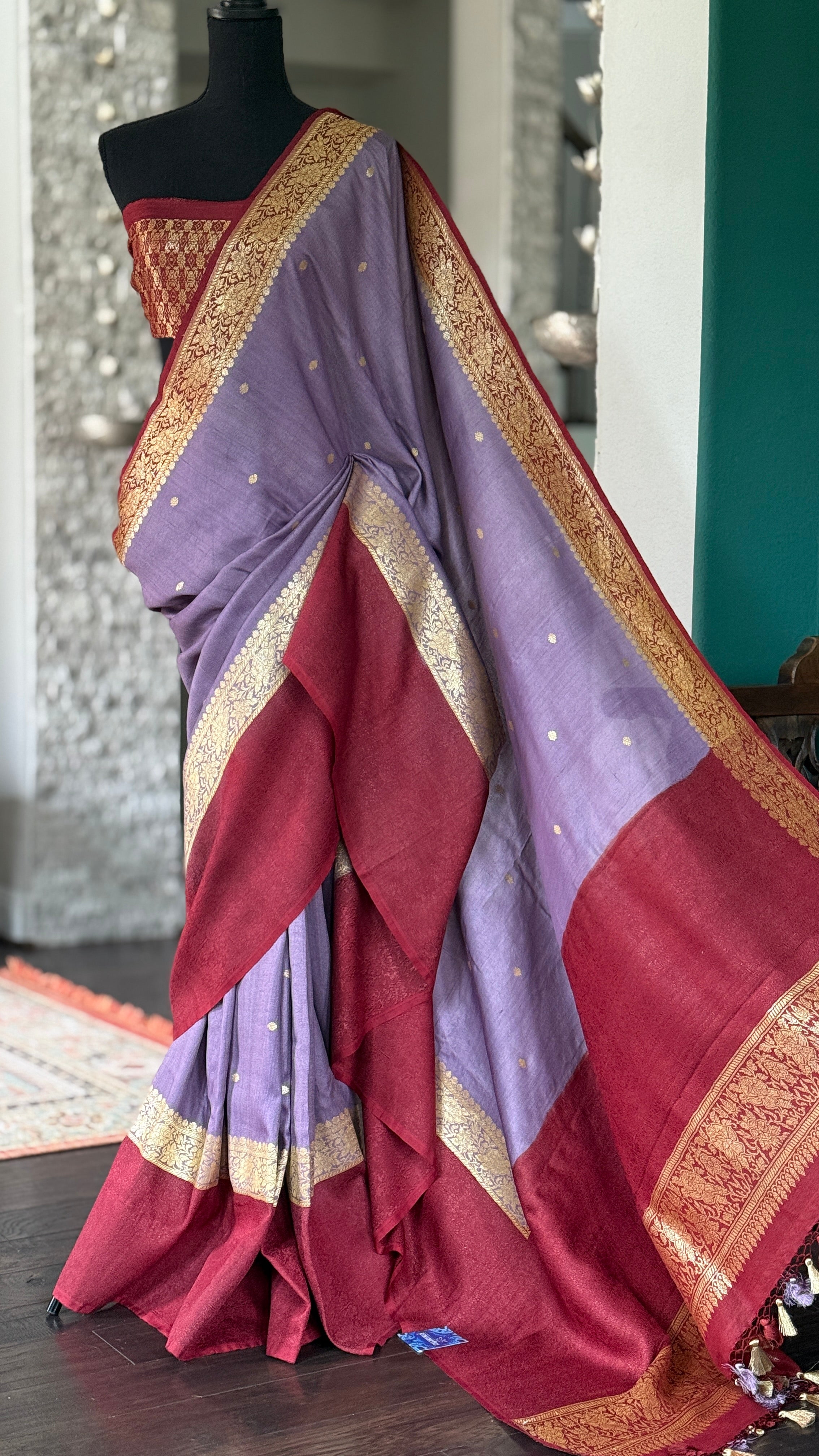 Khaddi Tussar Georgette Banarasi - Lavendor Maroon