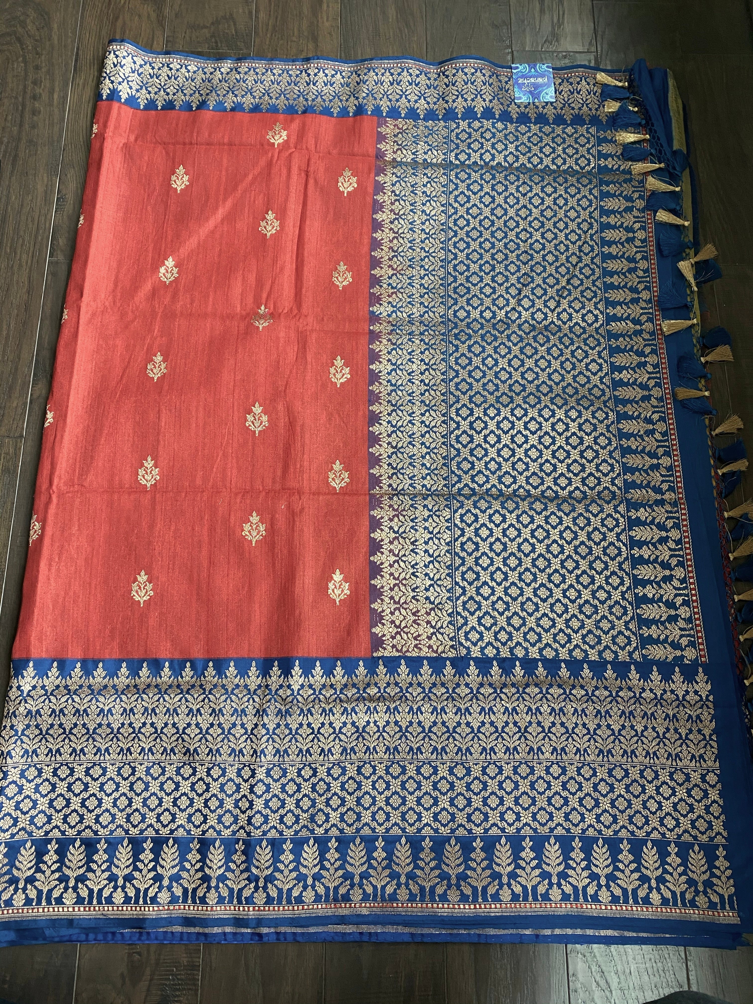 Pure Tassur Silk Banarasi - Red Blue